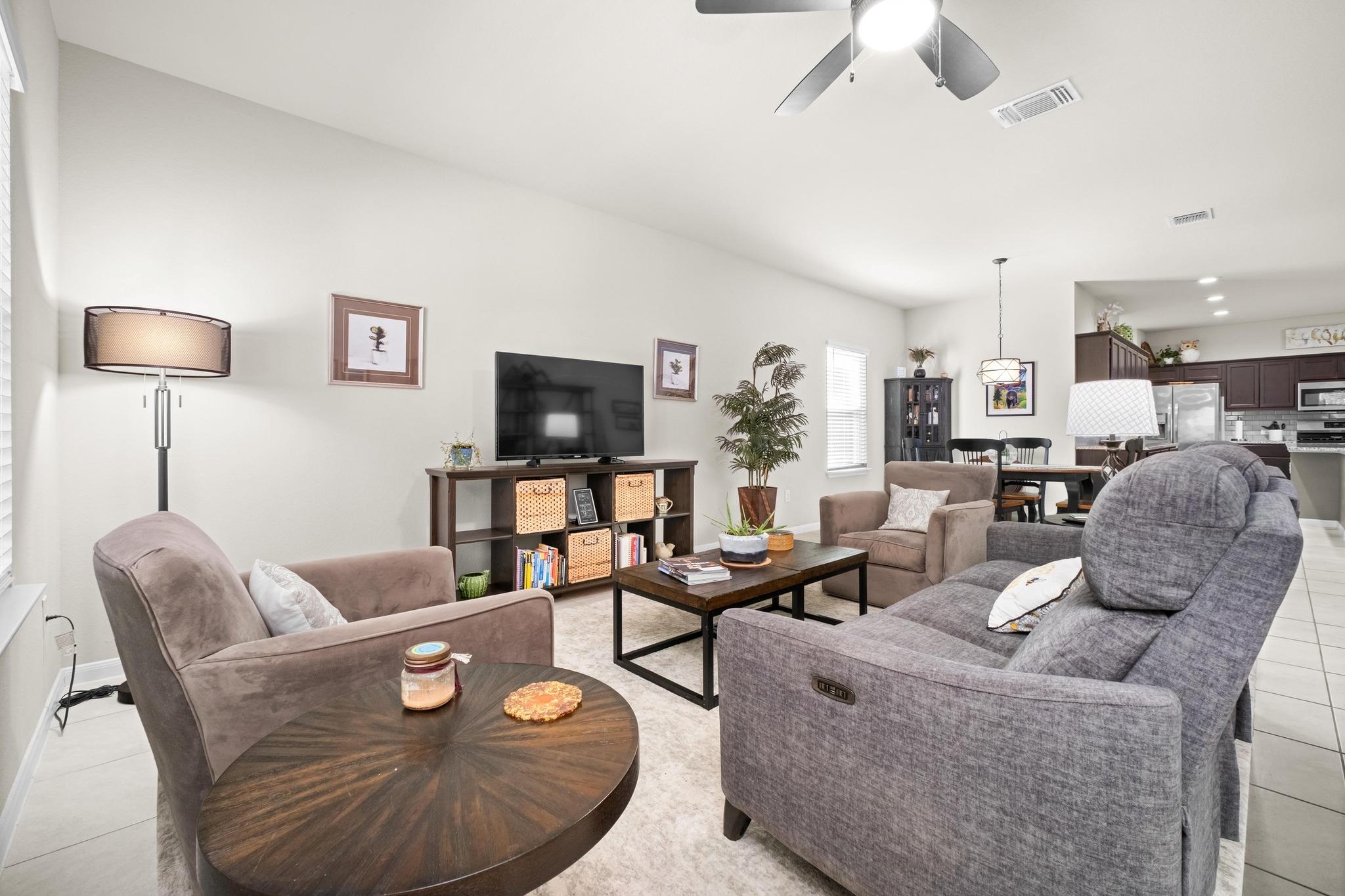 6608 Branrust Dr, Austin, TX 78744