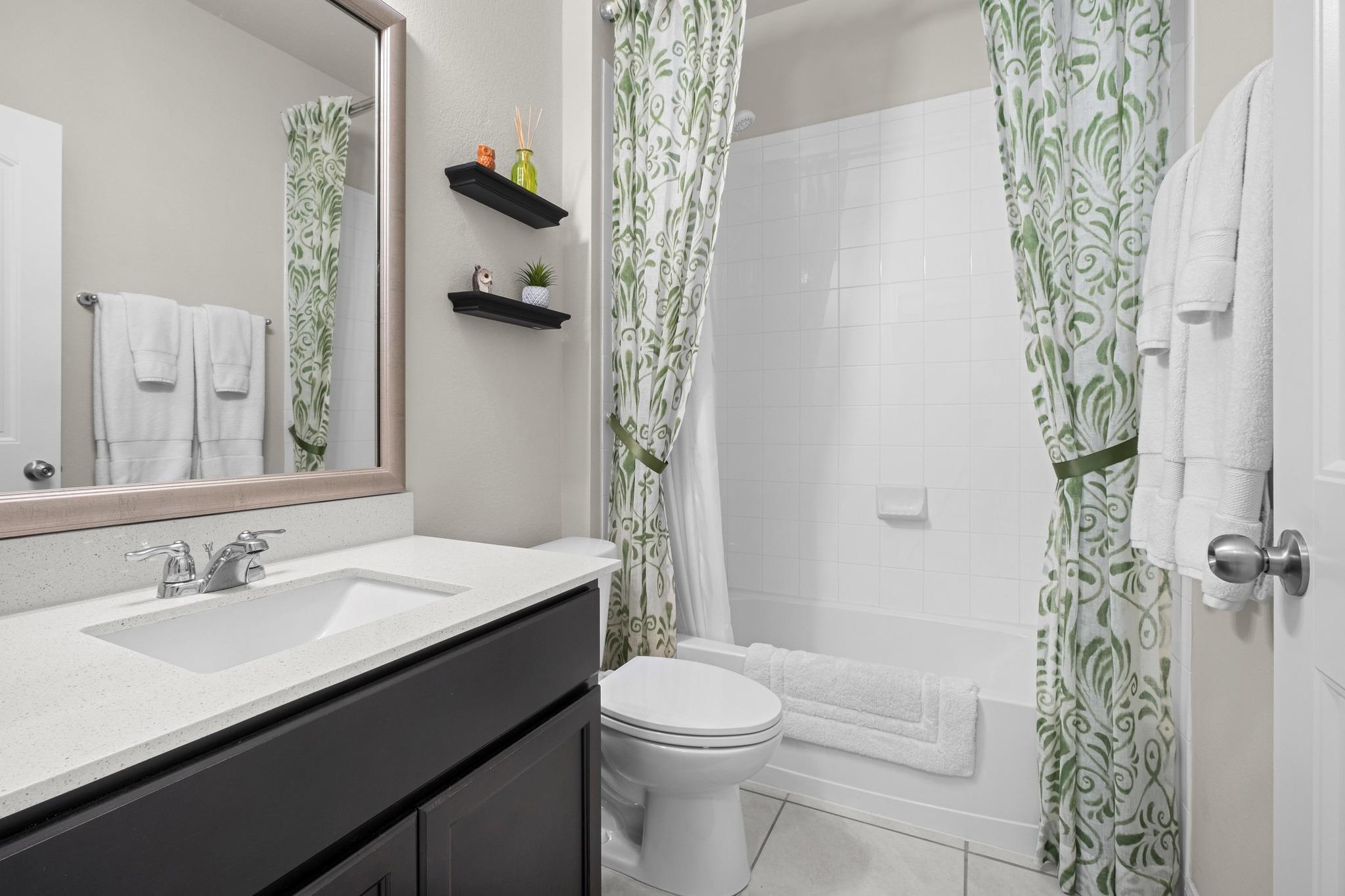 6608 Branrust Dr, Austin, TX 78744