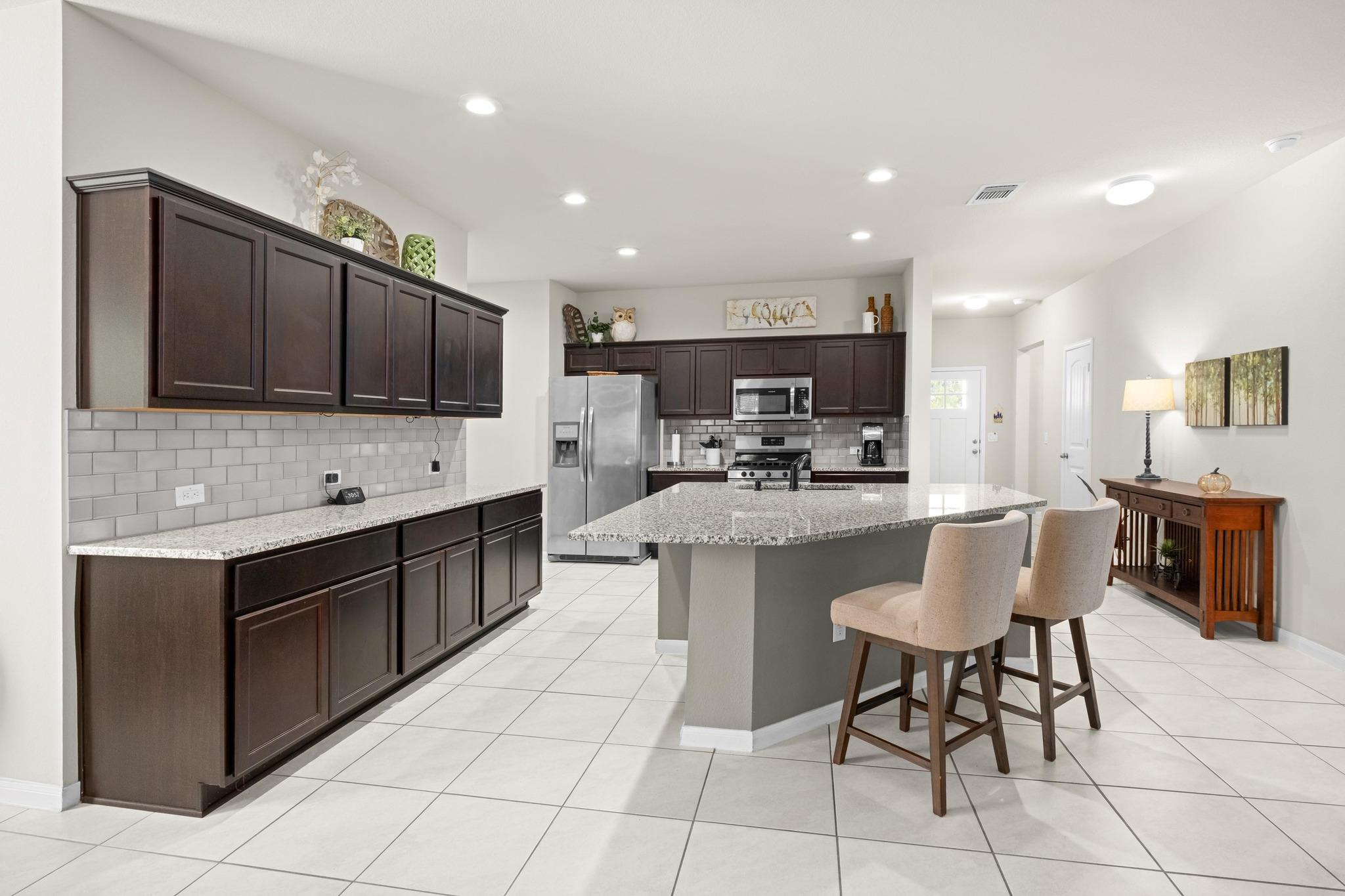 6608 Branrust Dr, Austin, TX 78744