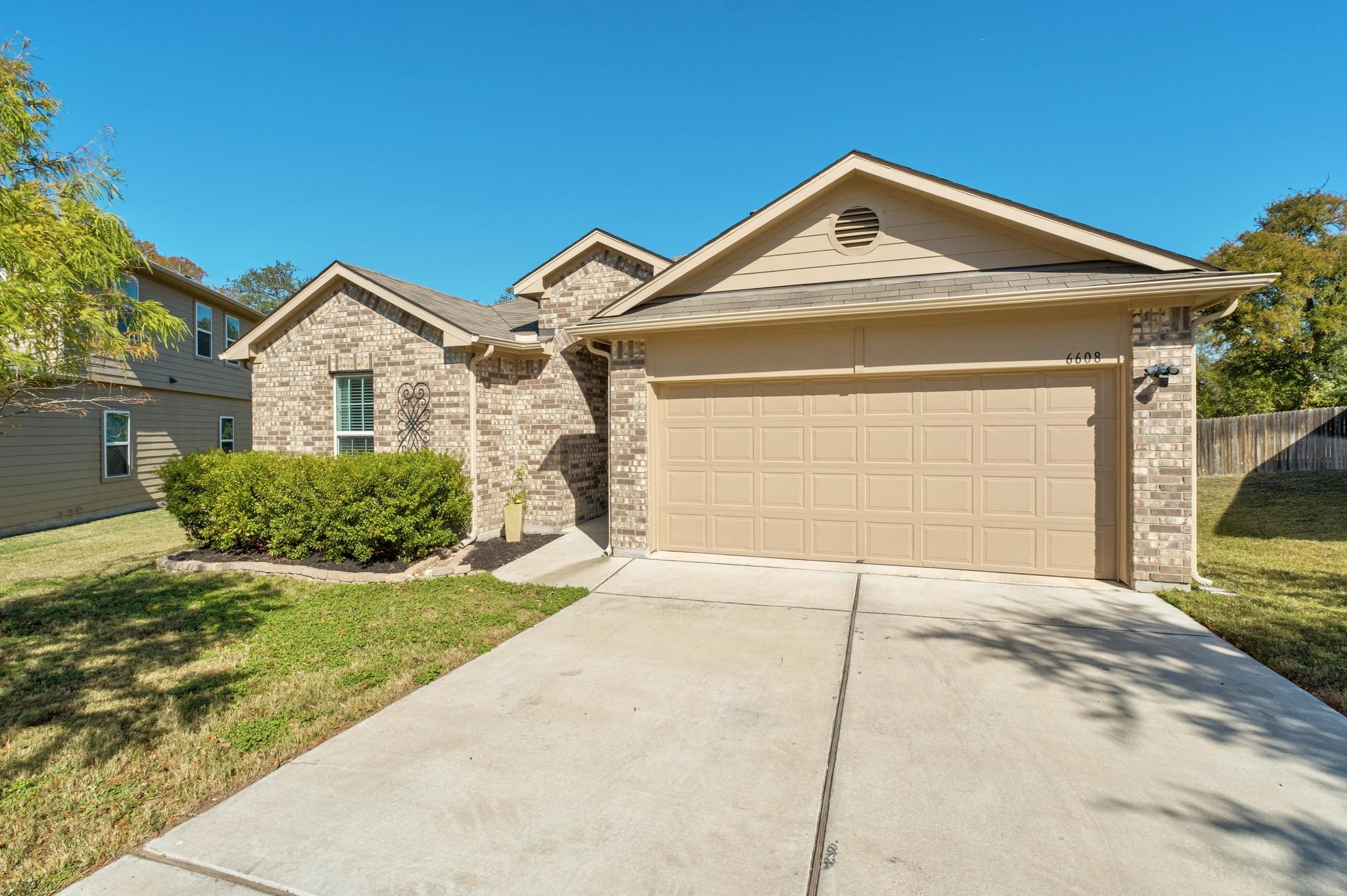 6608 Branrust Dr, Austin, TX 78744