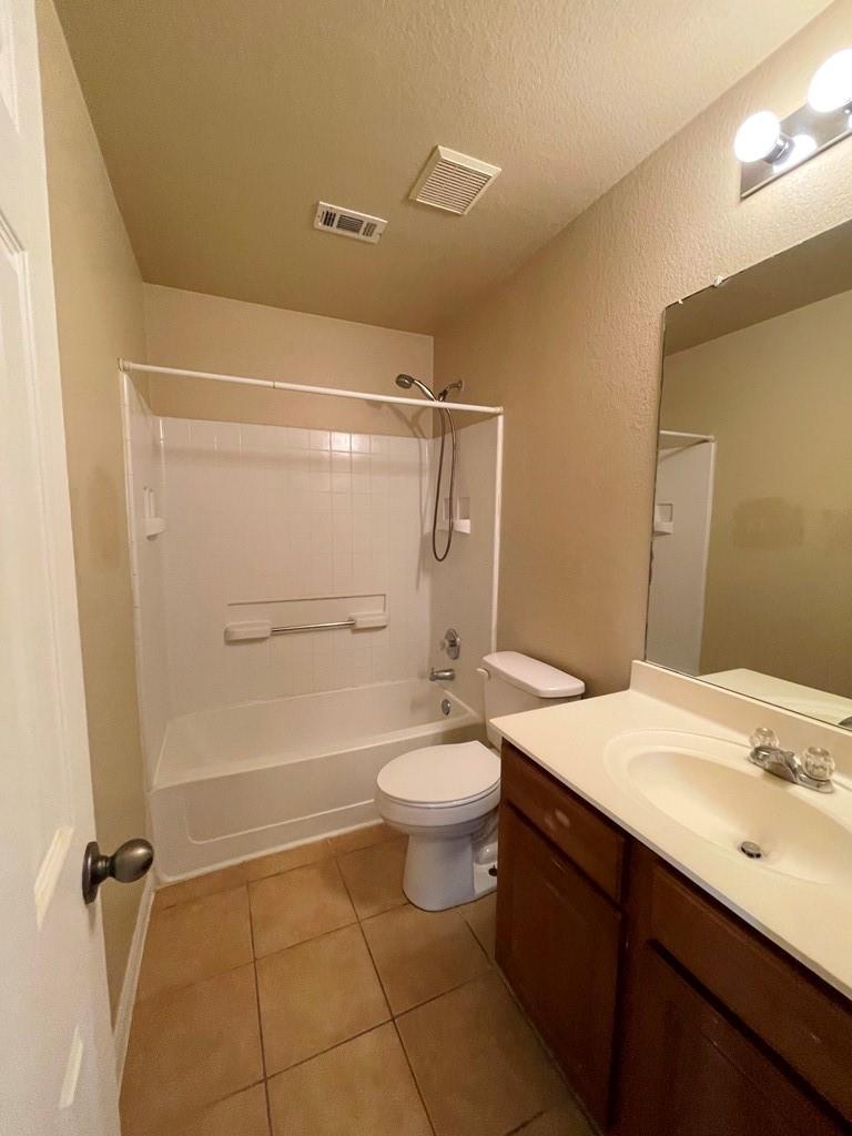 145 Amber Ash Dr, Kyle, TX 78640