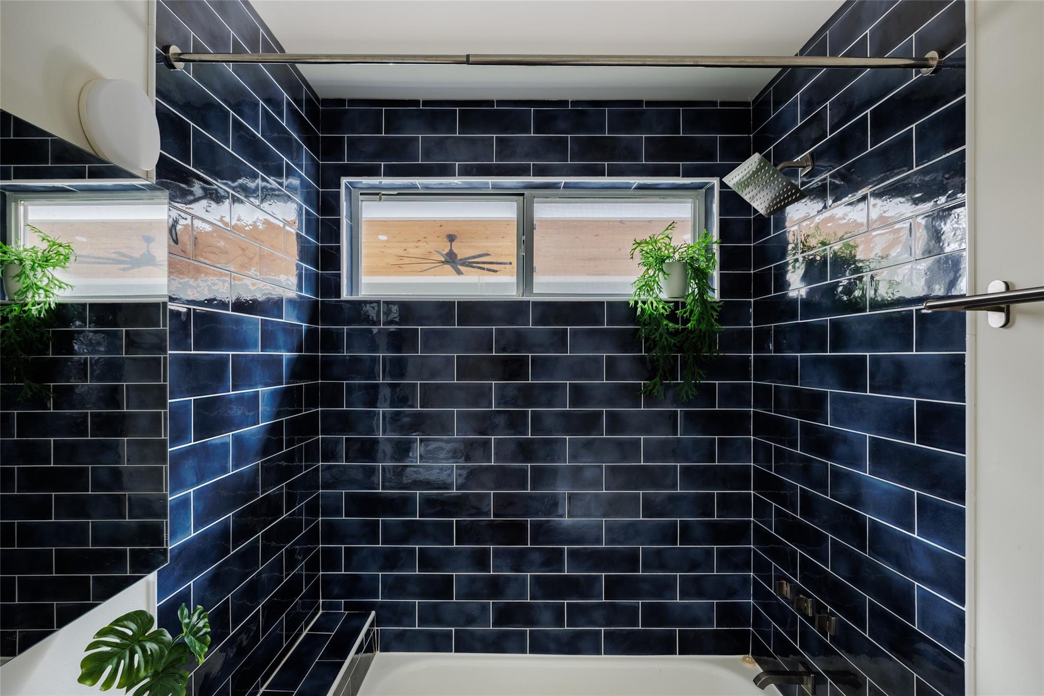 829 Gullett St, Austin, TX 78702