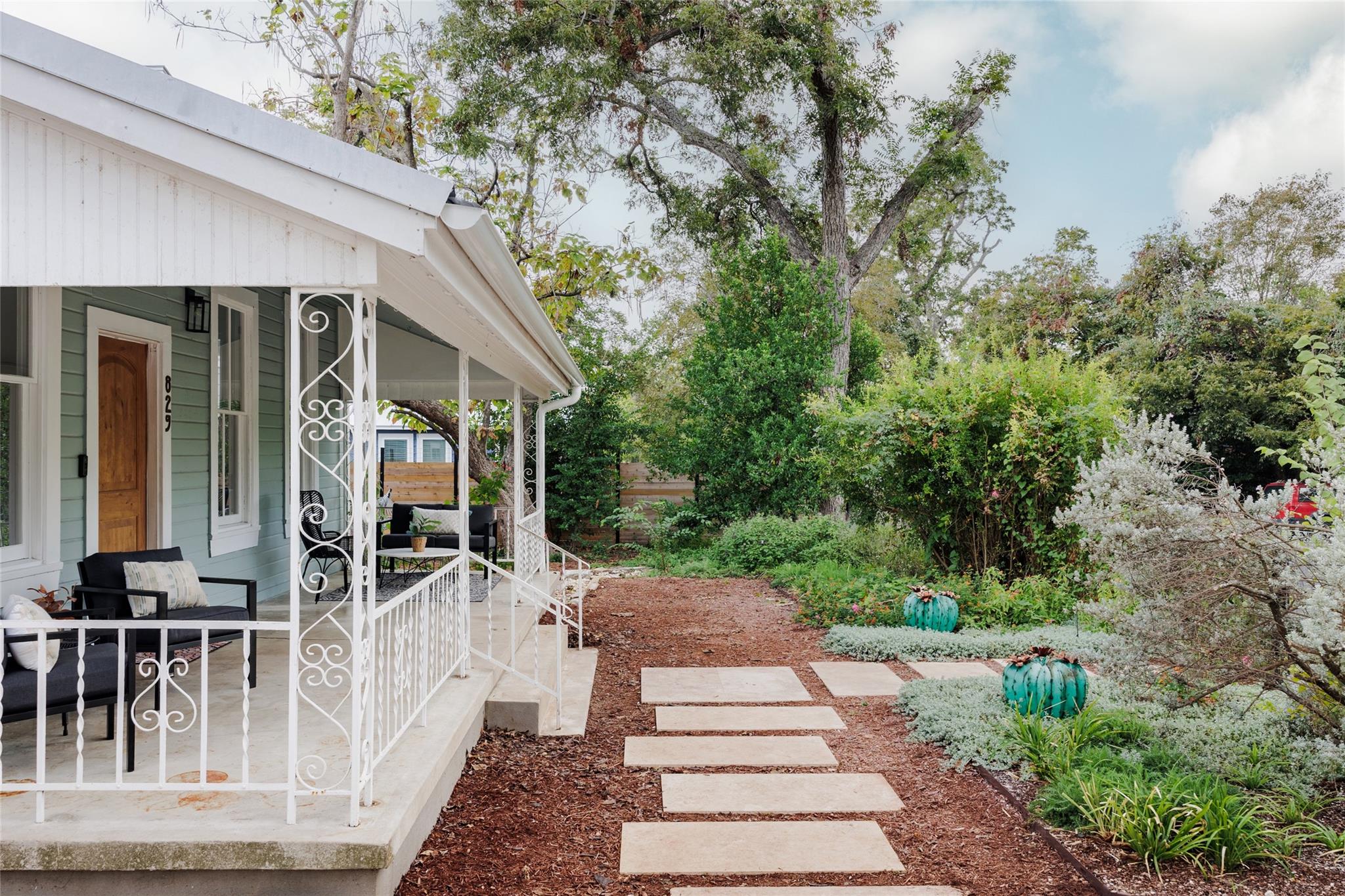 829 Gullett St, Austin, TX 78702