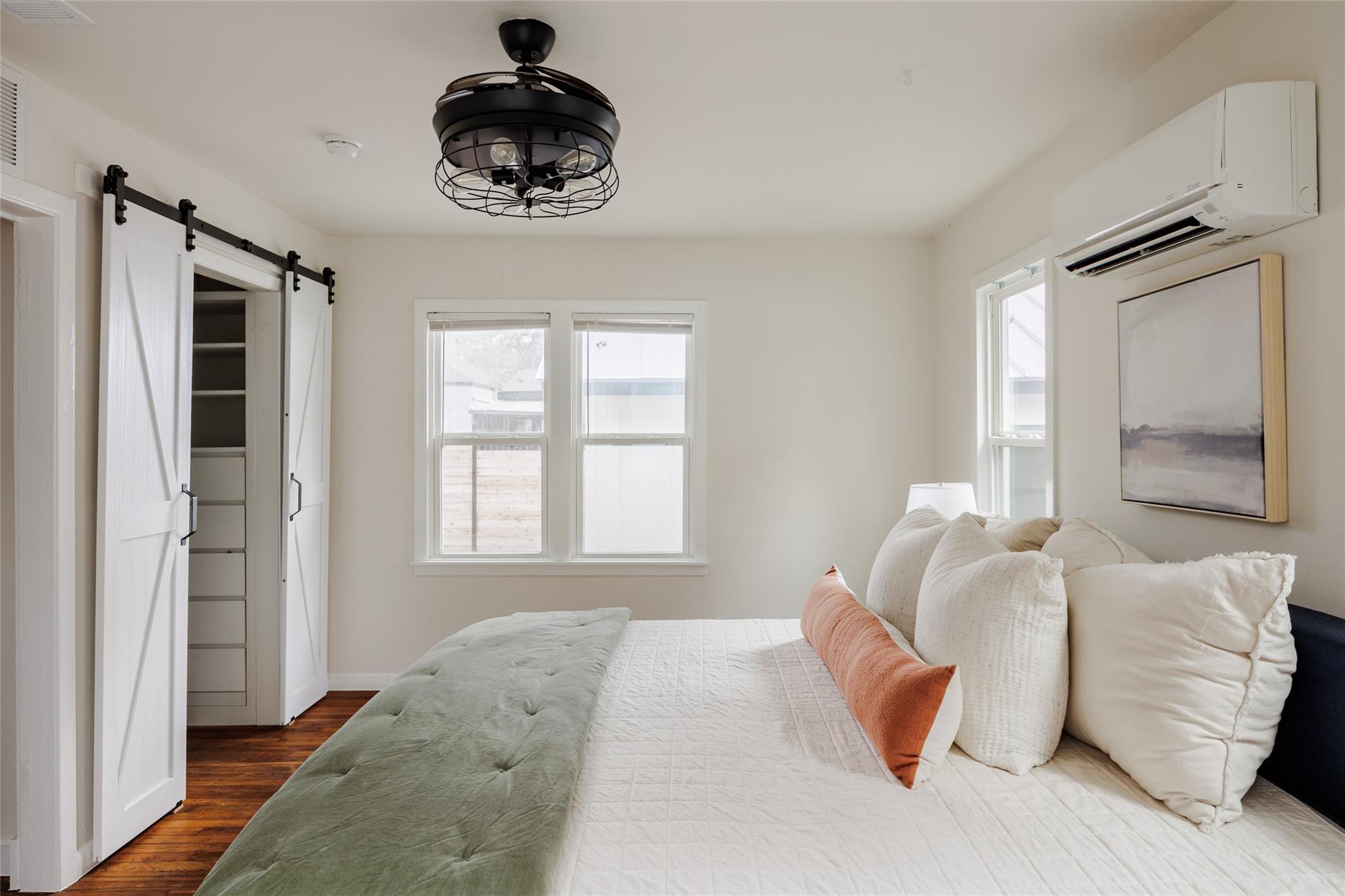 829 Gullett St, Austin, TX 78702