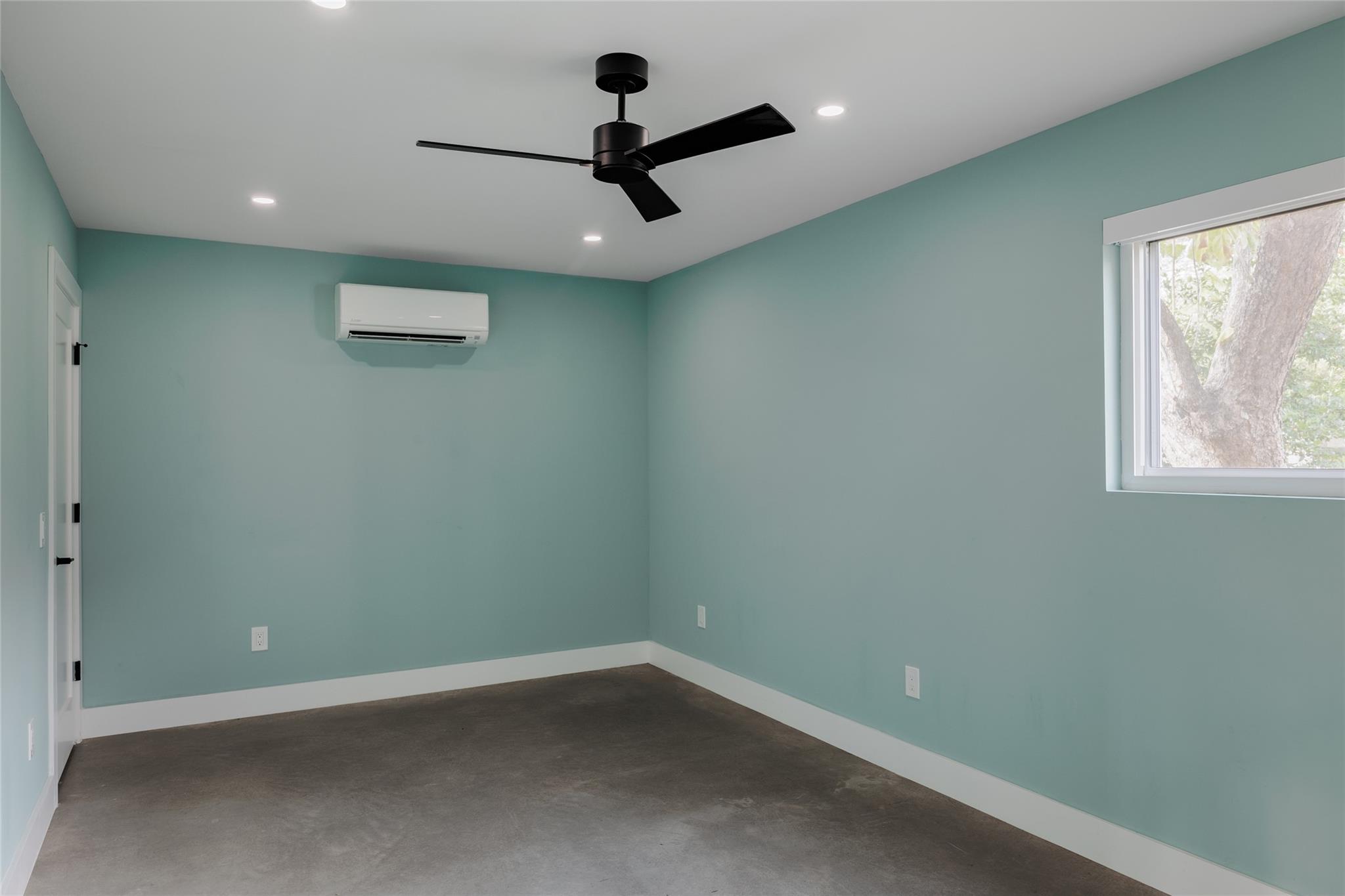 829 Gullett St, Austin, TX 78702