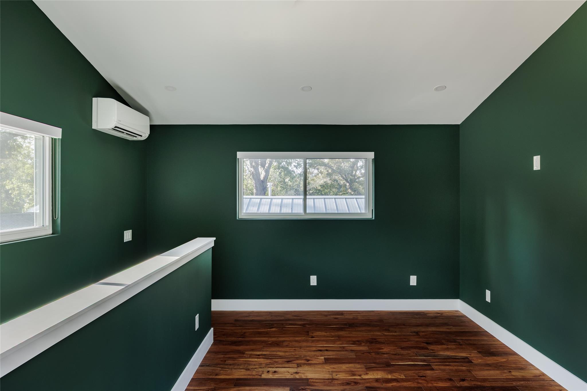 829 Gullett St, Austin, TX 78702