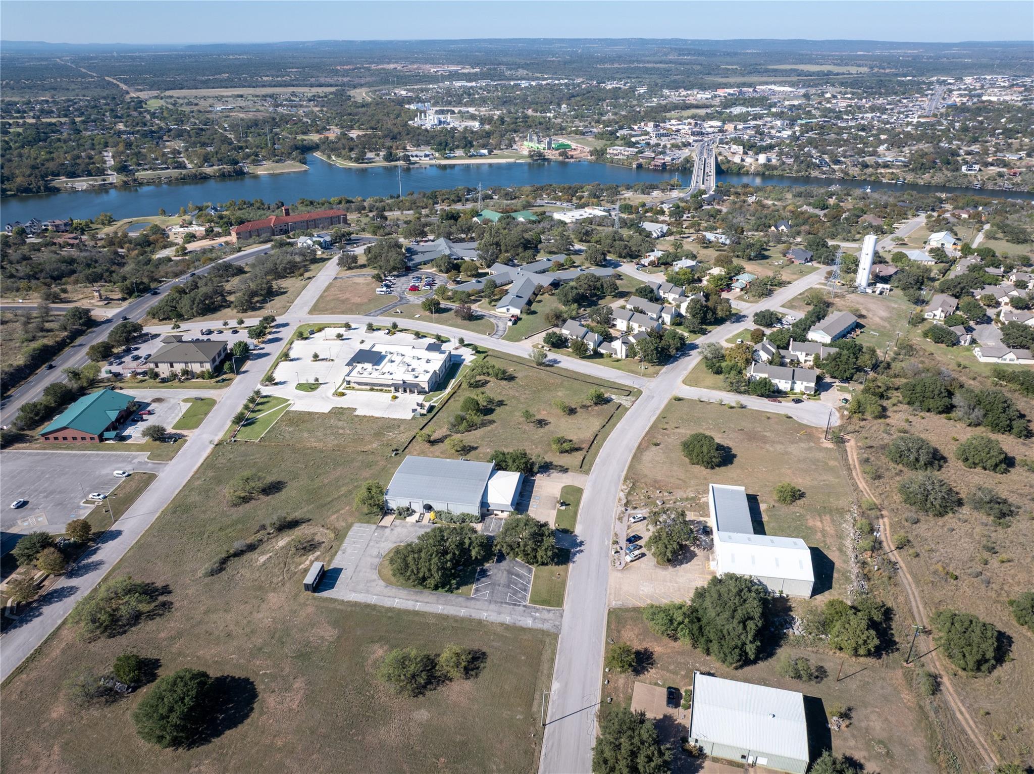 602 Gateway Central, Marble Falls, TX 78654