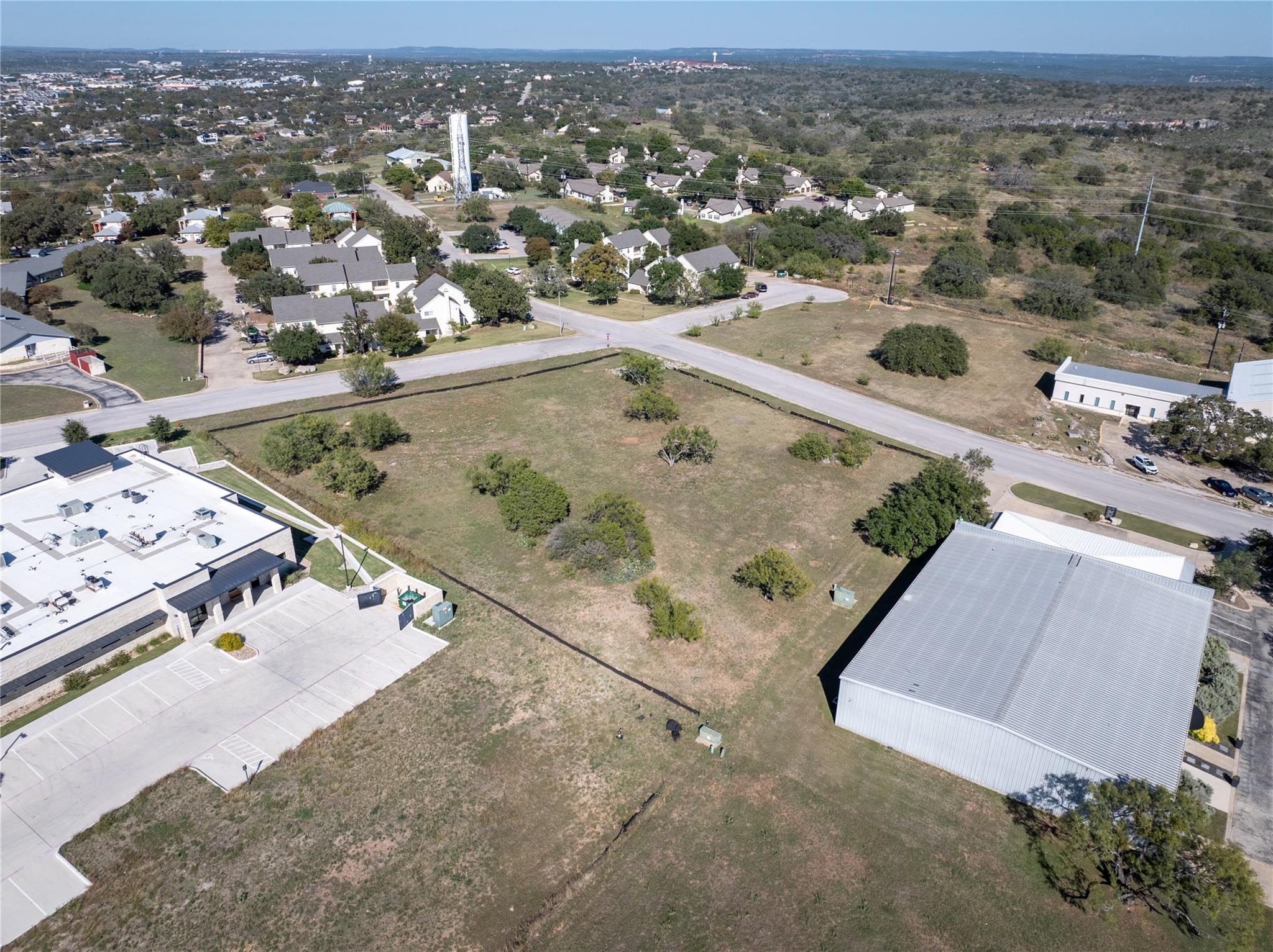 602 Gateway Central, Marble Falls, TX 78654