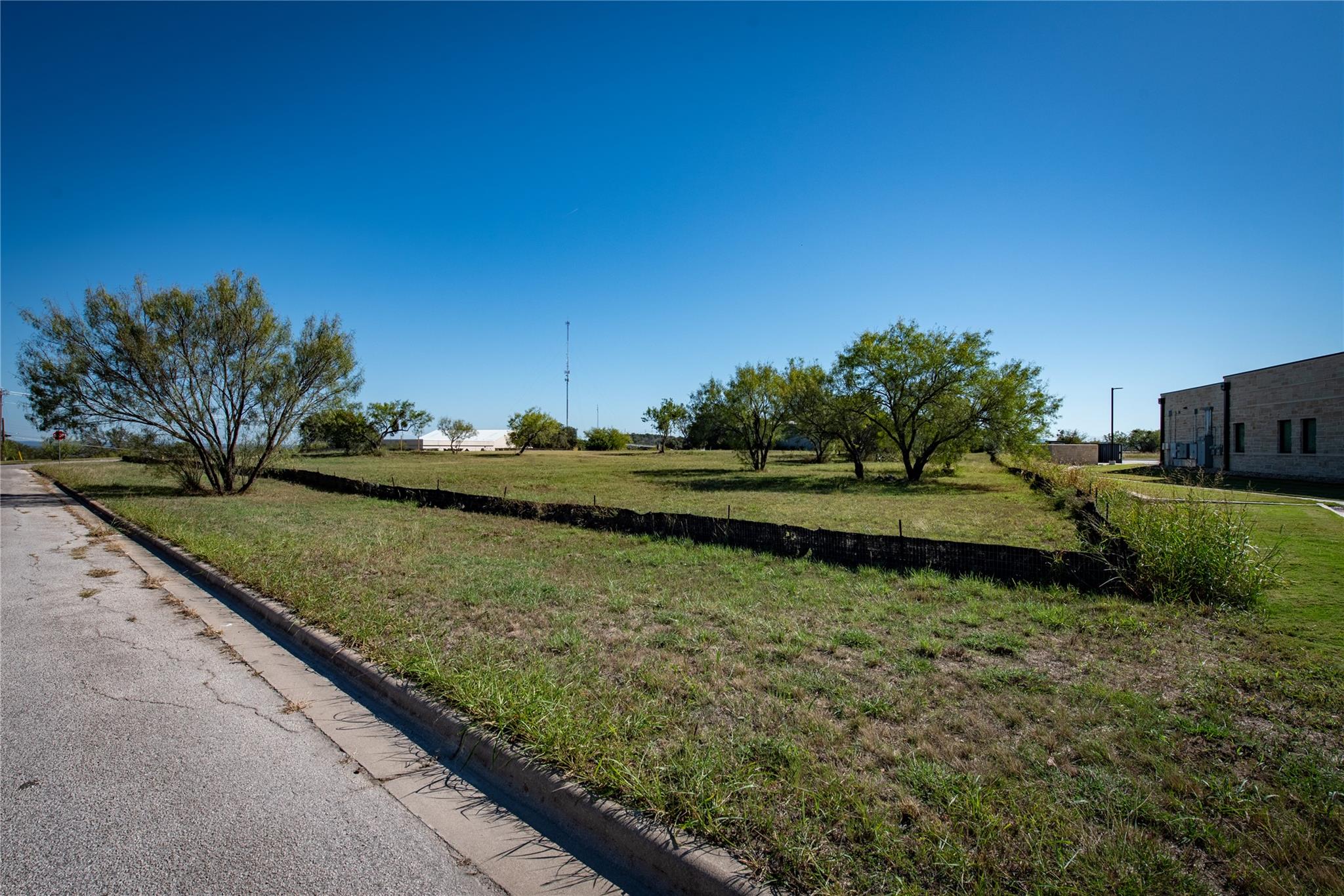 602 Gateway Central, Marble Falls, TX 78654