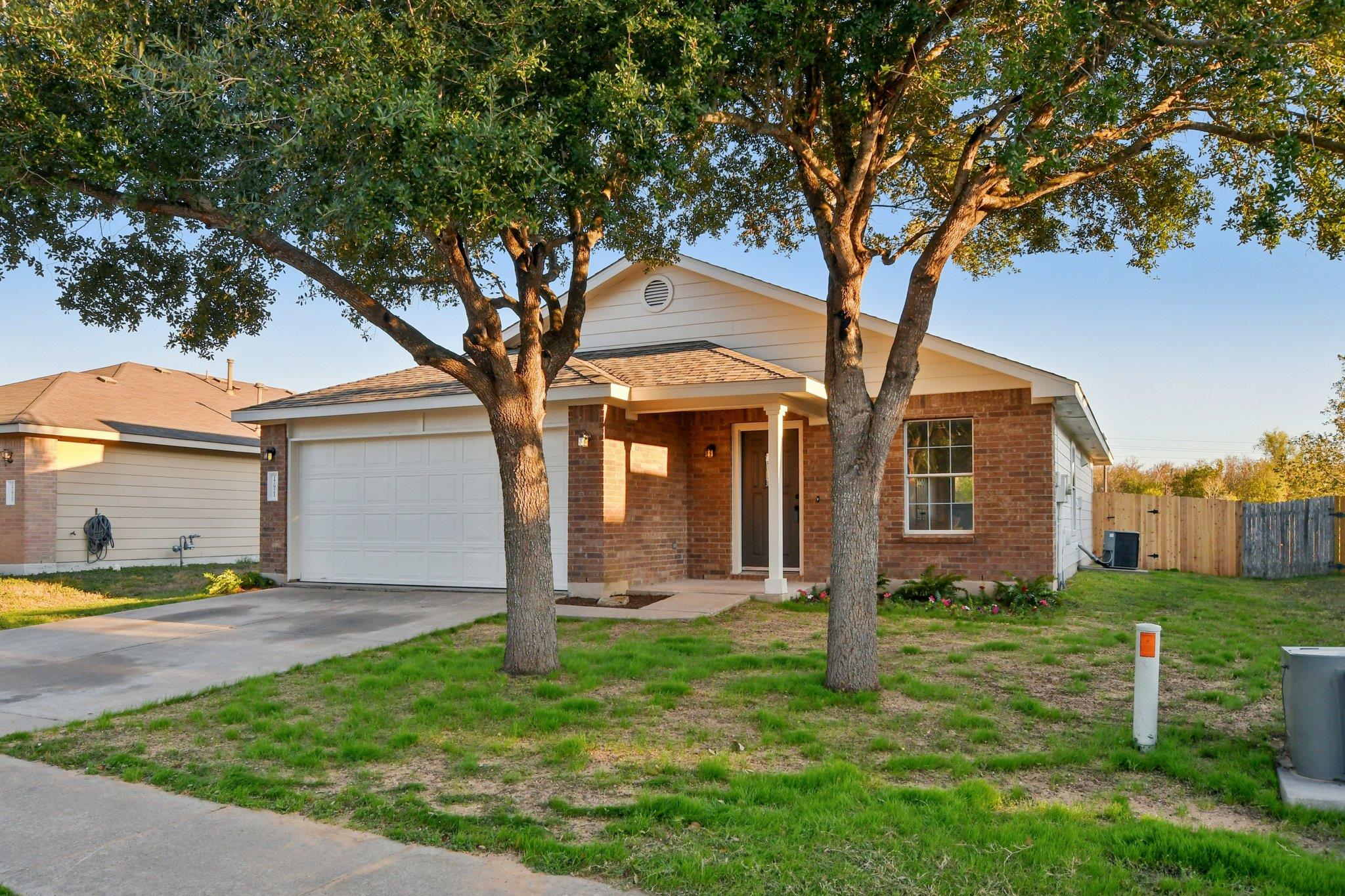17921 Basketflower Bnd, Elgin, TX 78621