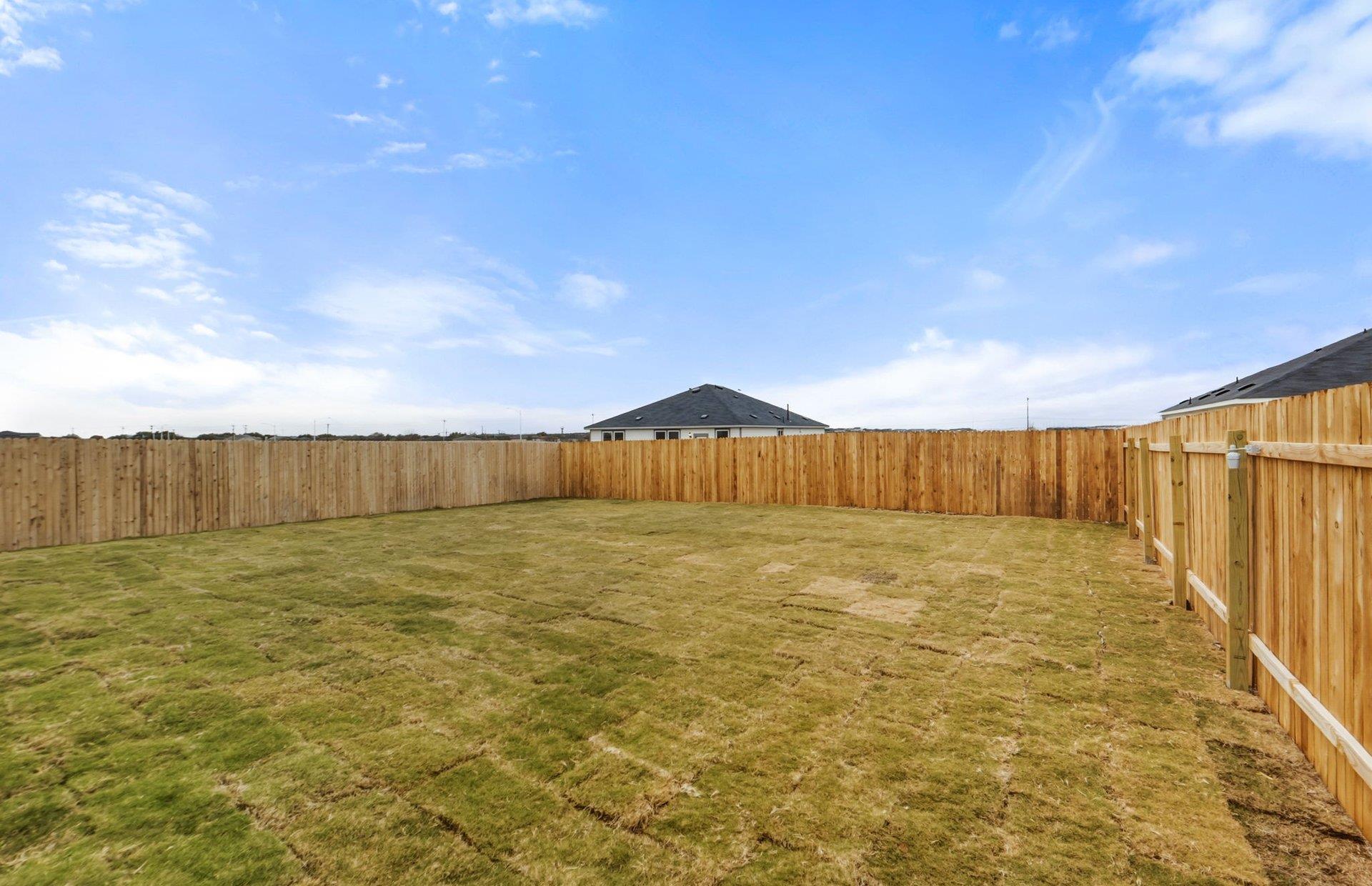 808 Cardenas St, San Marcos, TX 78666