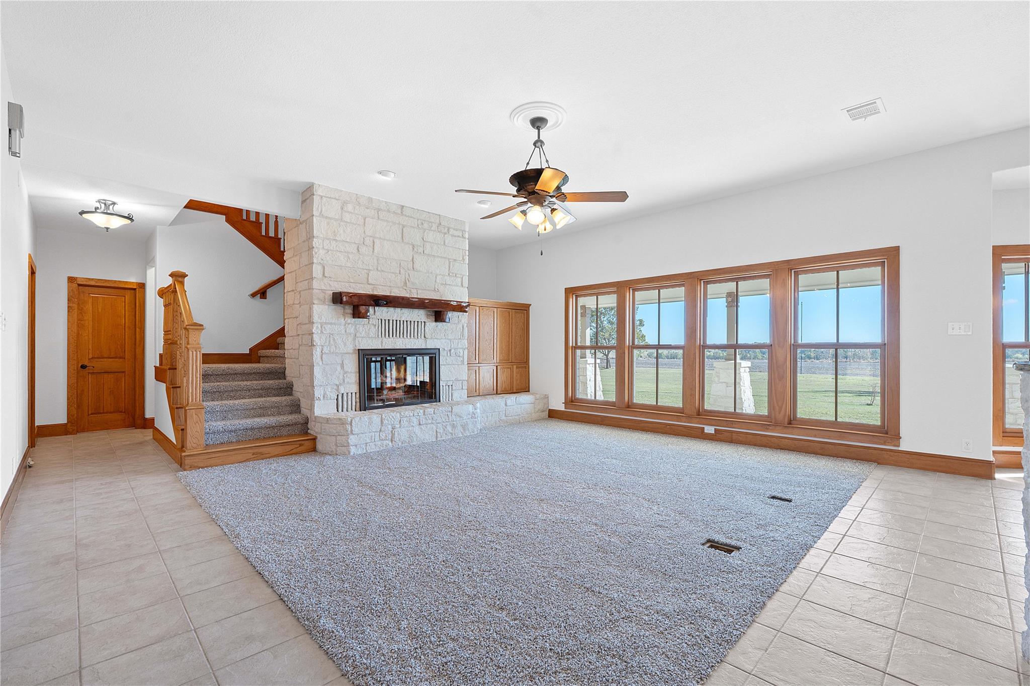 400 County Road 483, Taylor, TX 76574