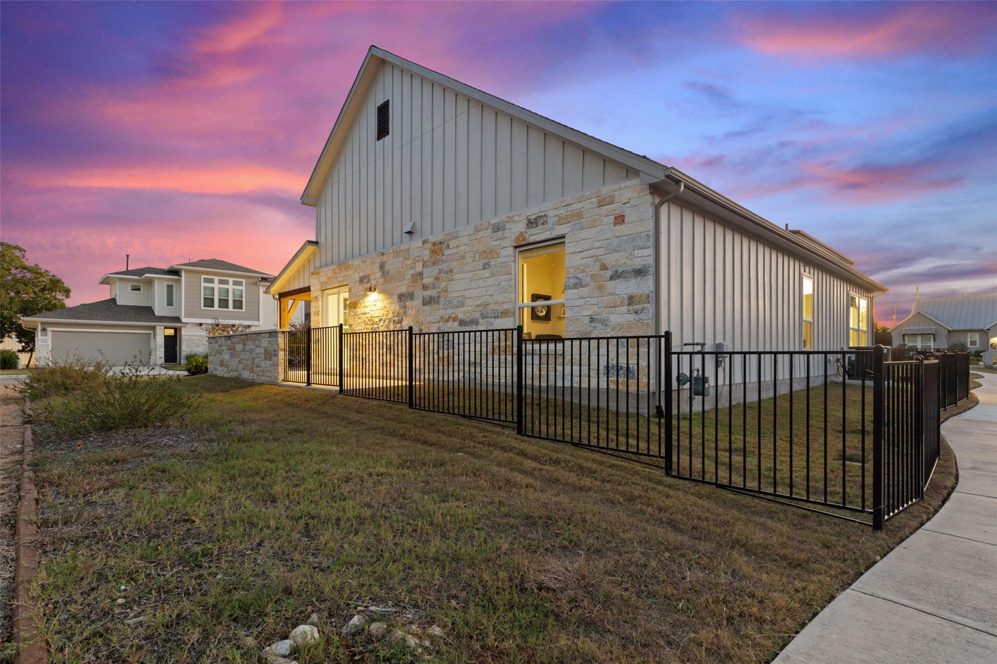 1107 Lucca Dr # 50, Dripping Springs, TX 78620