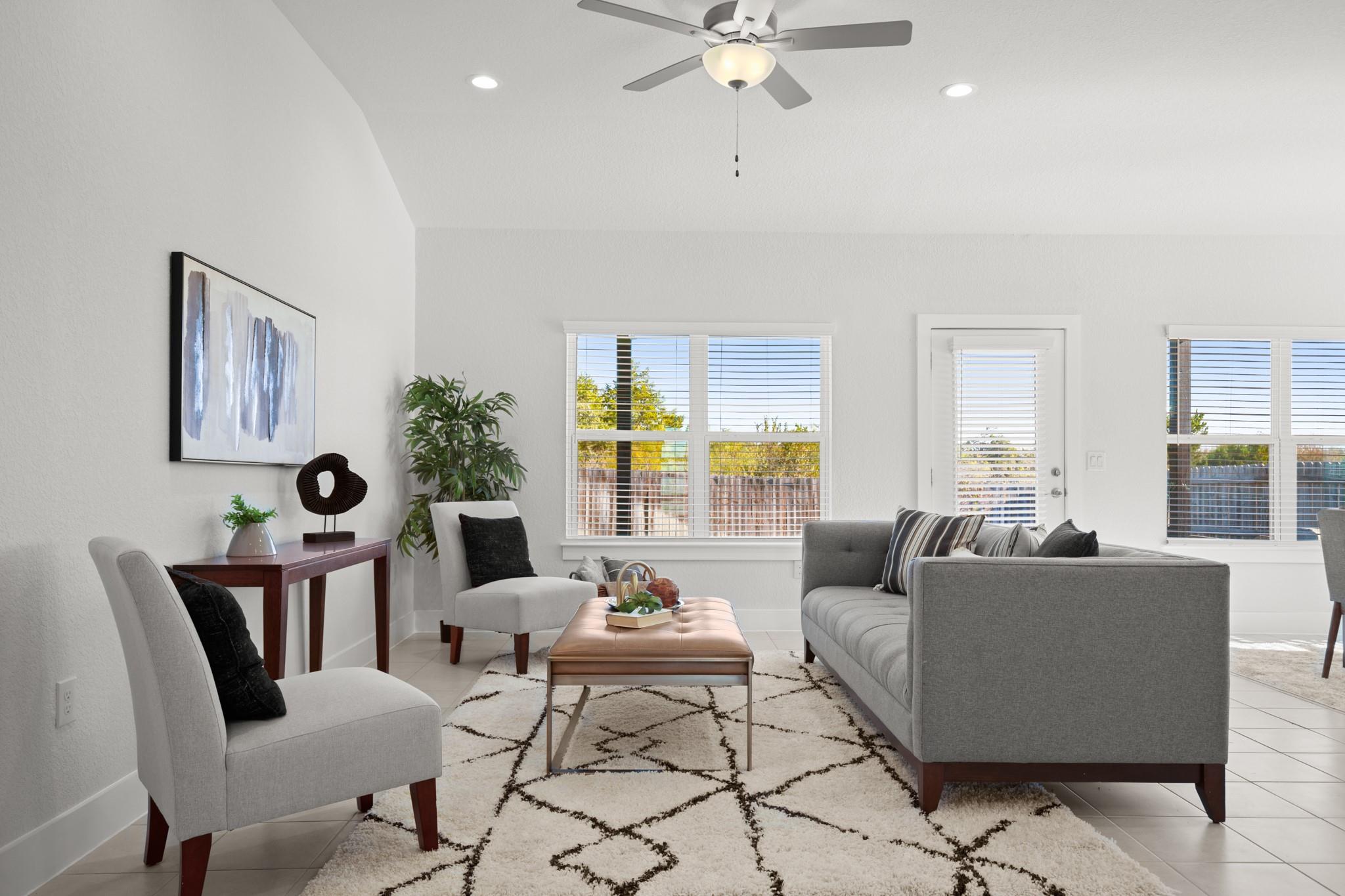 16416 Enamorado Rd, Manor, TX 78653