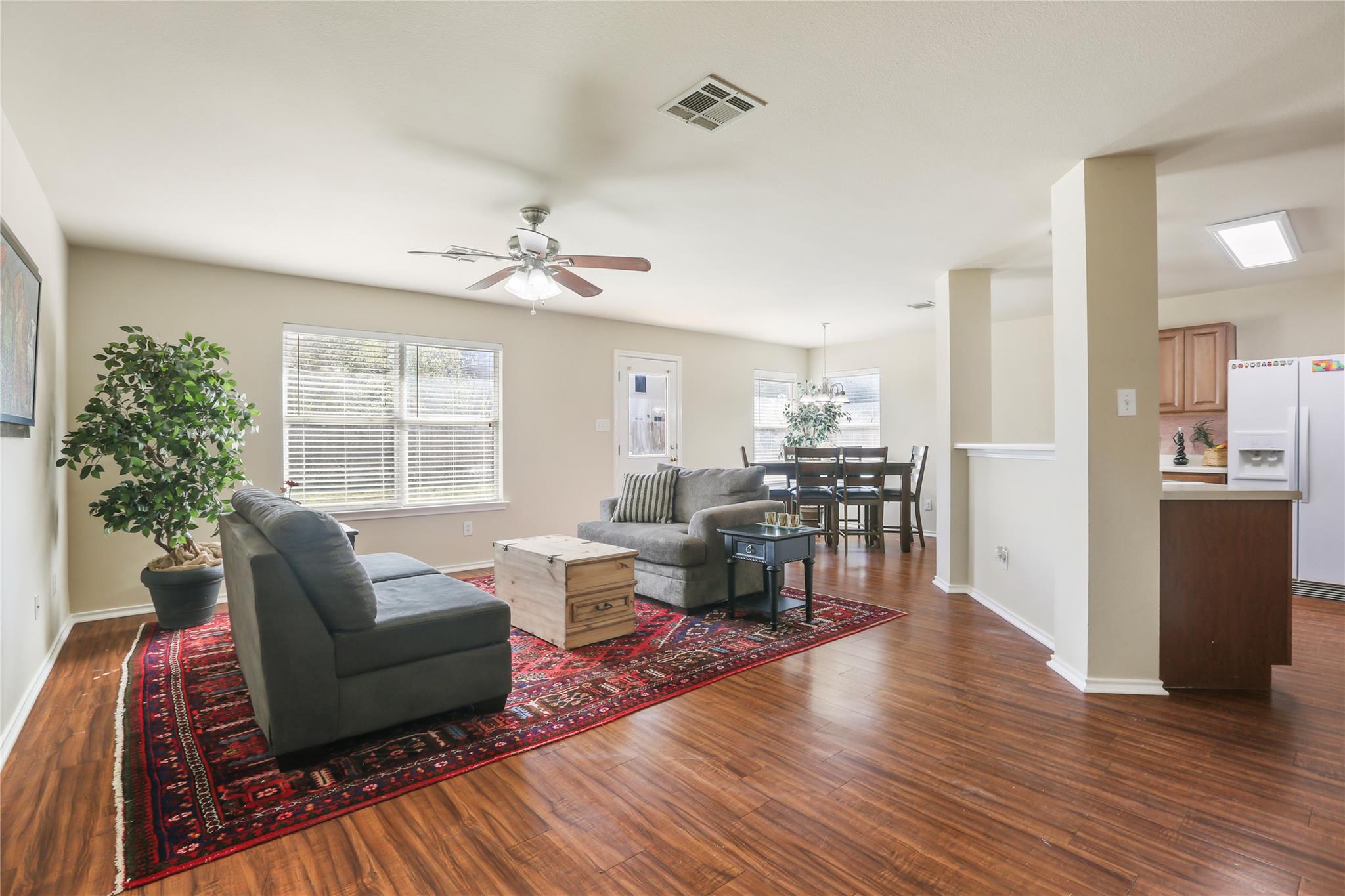 906 Brook Meadow Cv, Georgetown, TX 78626