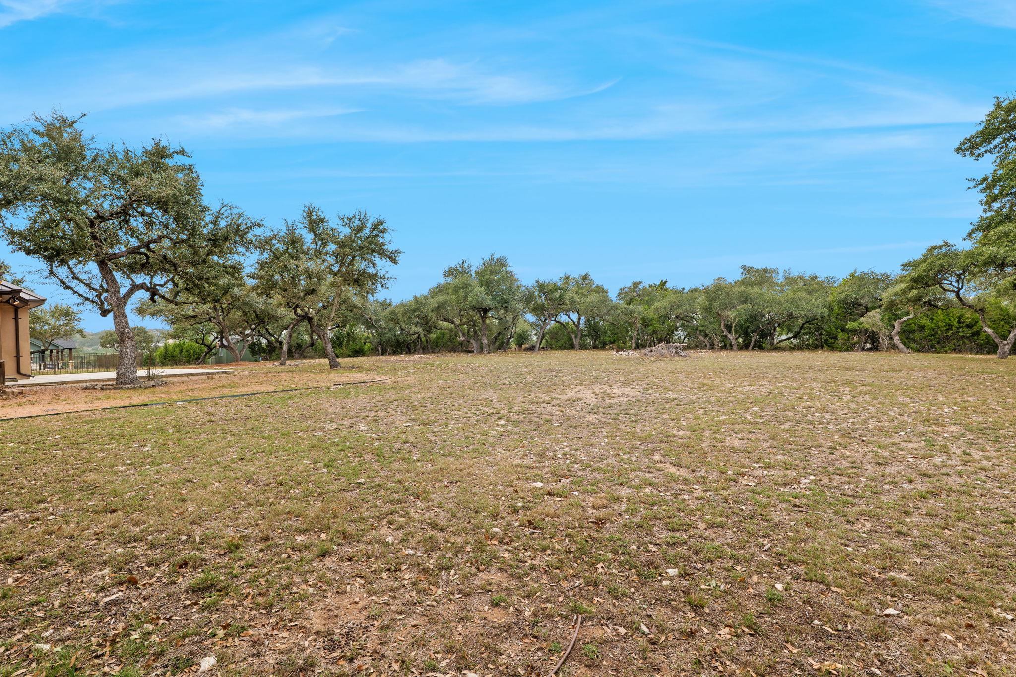 1073 Las Brisas Dr, Canyon Lake, TX 78133