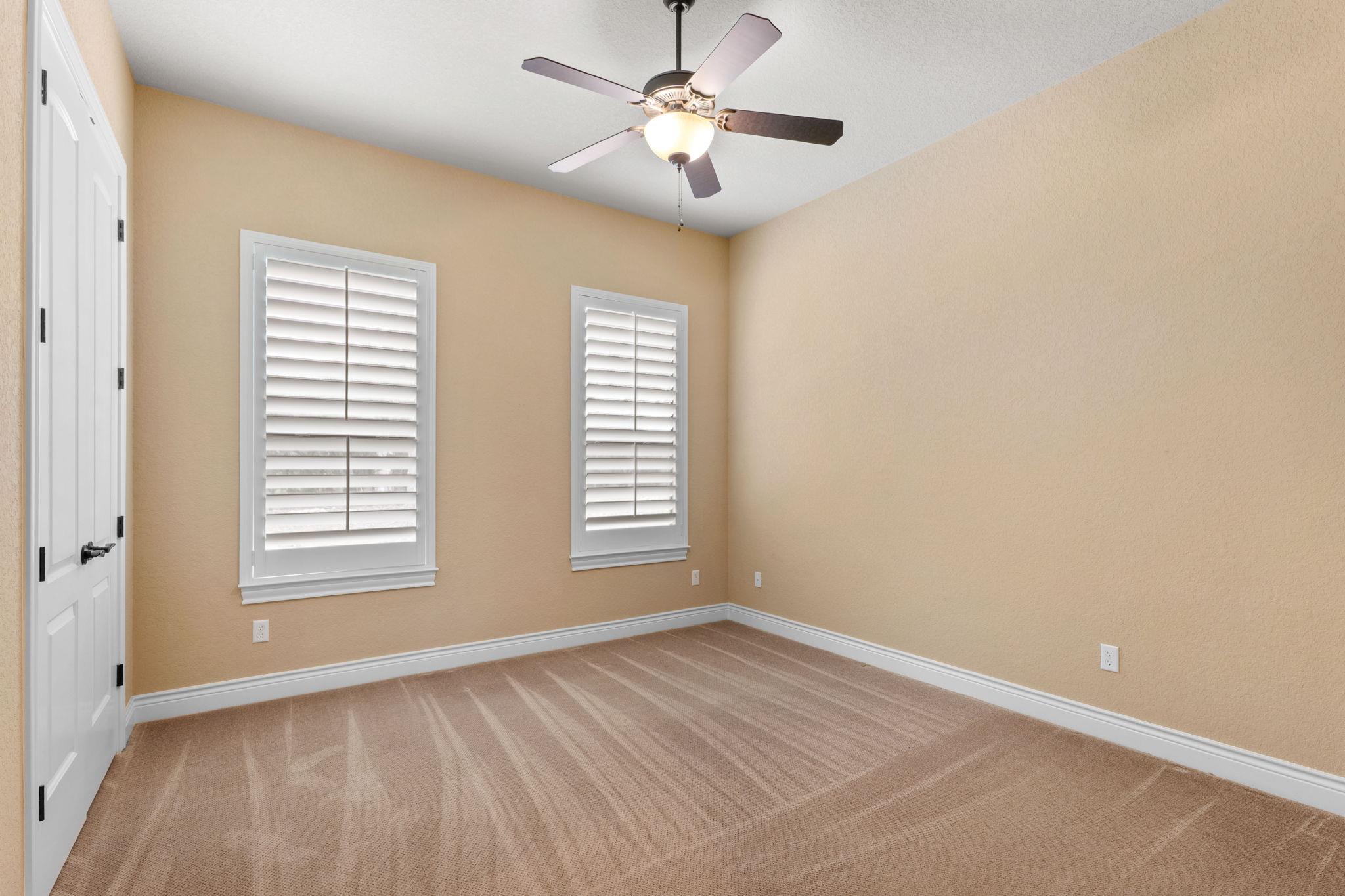 1073 Las Brisas Dr, Canyon Lake, TX 78133