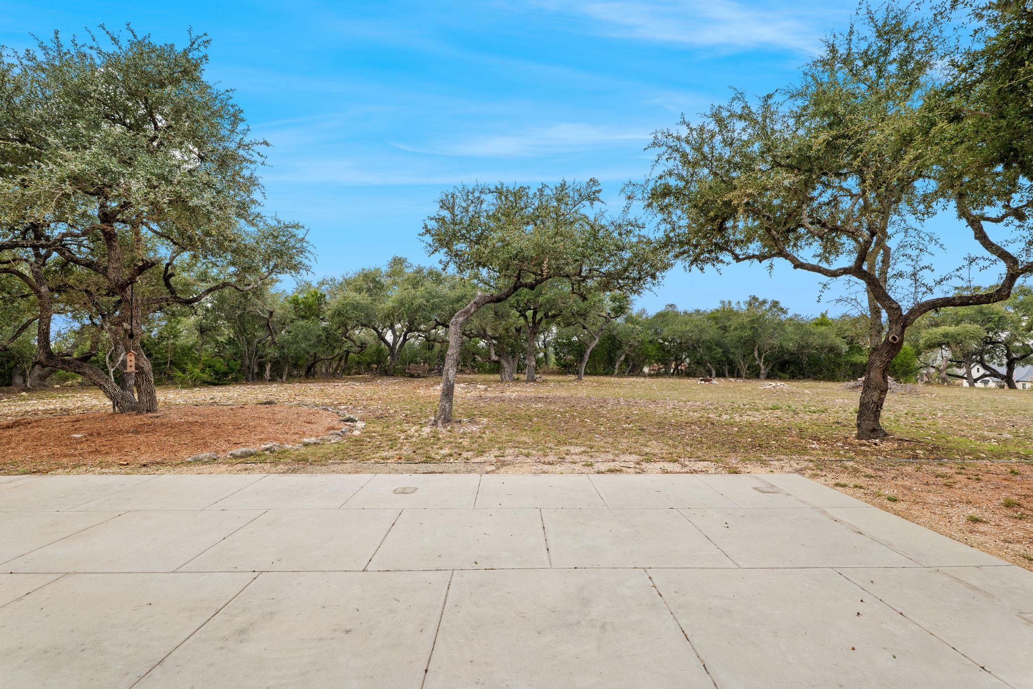 1073 Las Brisas Dr, Canyon Lake, TX 78133