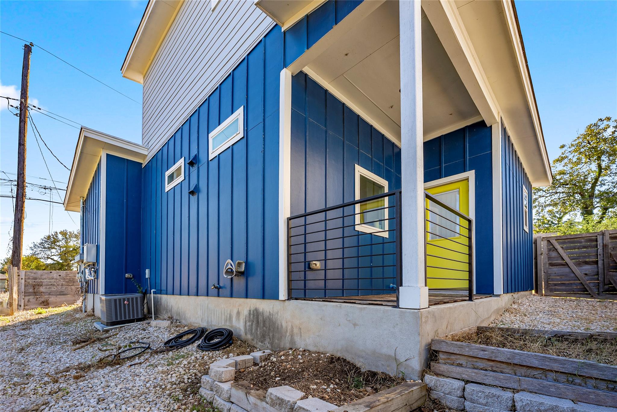 2201 Pennsylvania Ave # B, Austin, TX 78702