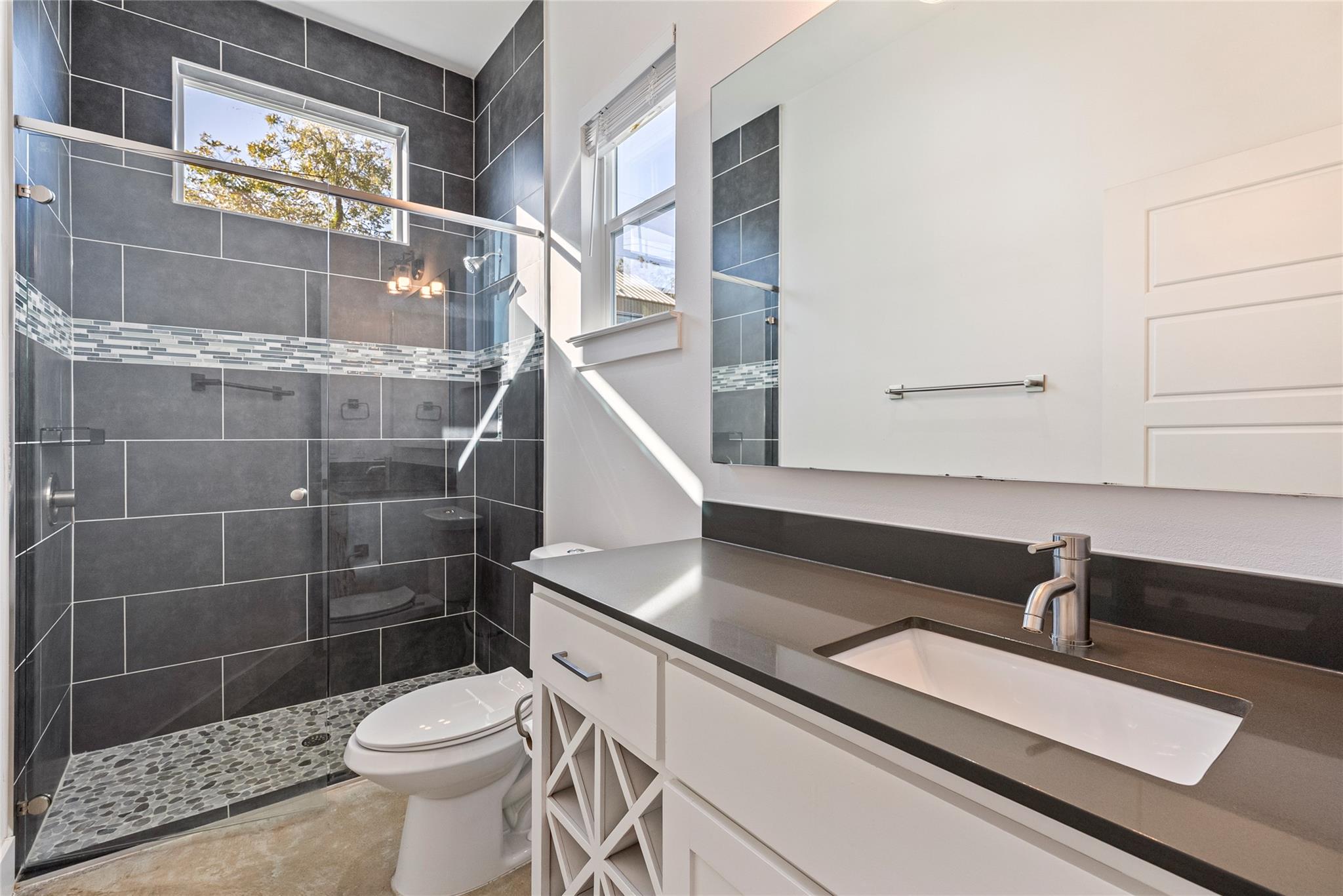 2201 Pennsylvania Ave # B, Austin, TX 78702