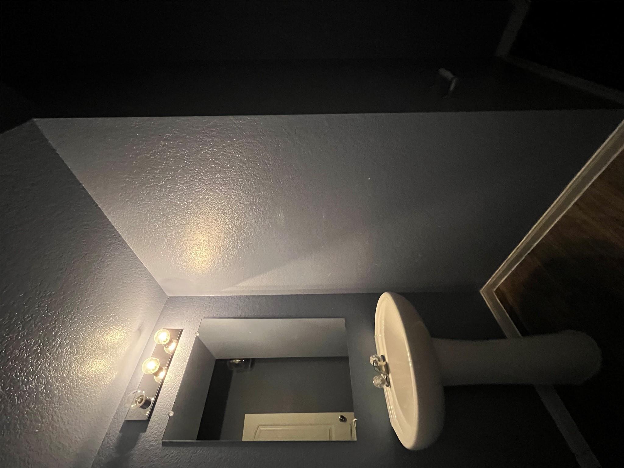 501 Cibolo Creek Dr, Kyle, TX 78640