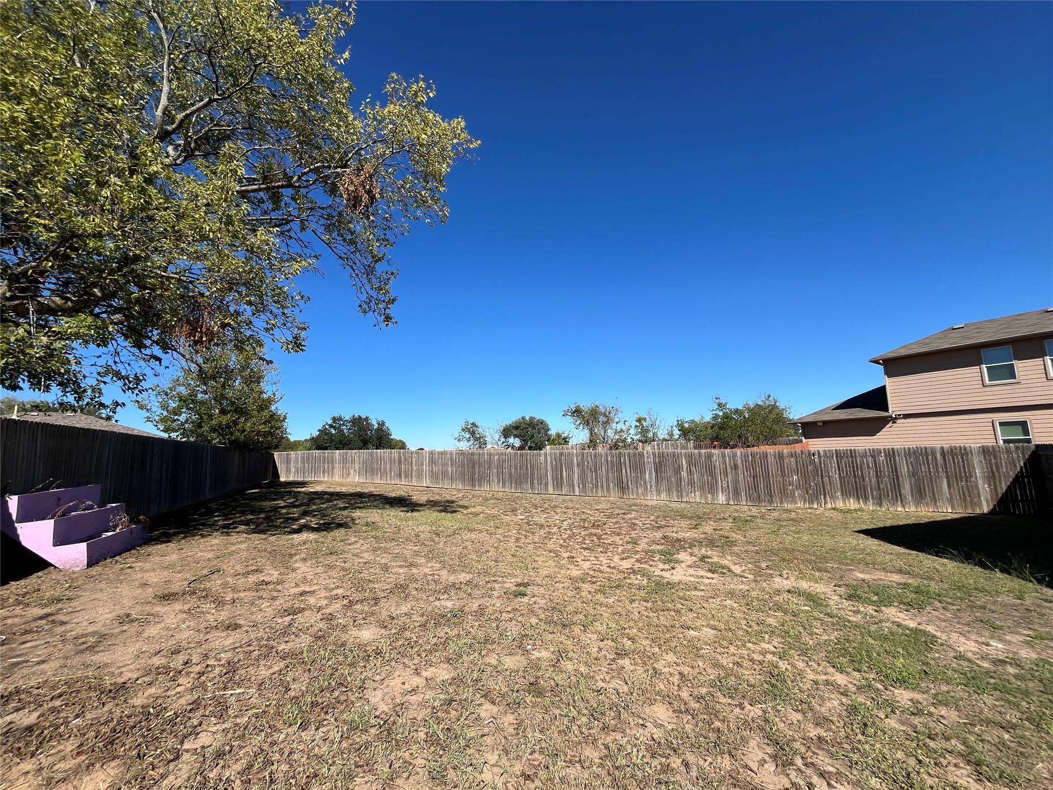 501 Cibolo Creek Dr, Kyle, TX 78640