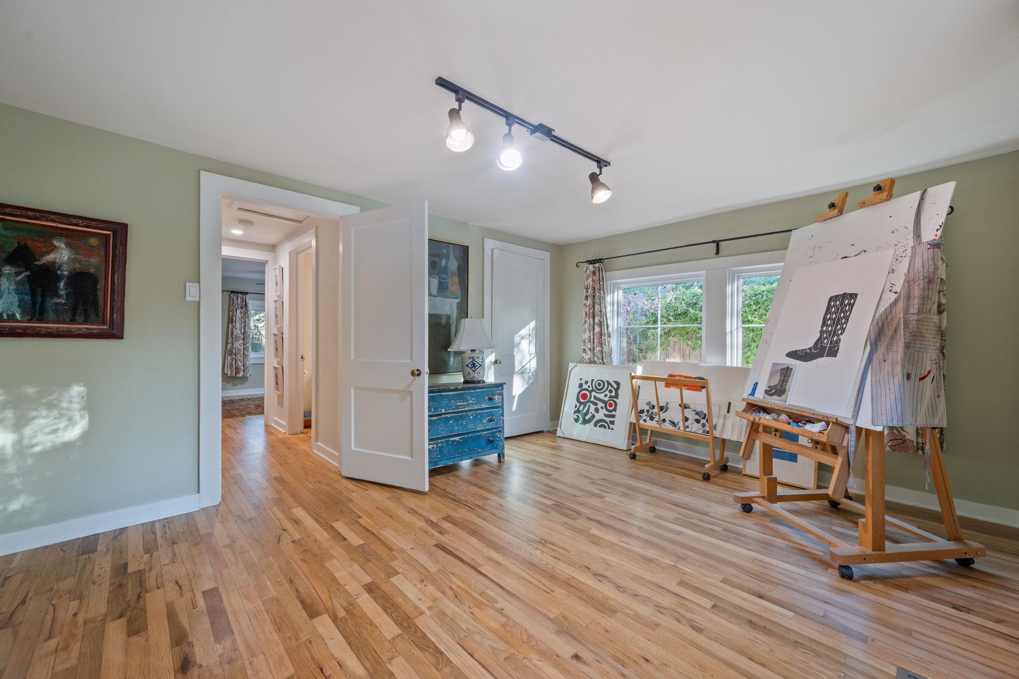 5403 AVENUE H Ave, Austin, TX 78751