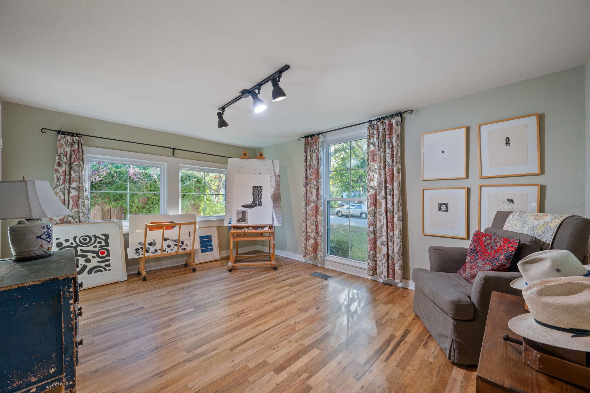 5403 AVENUE H Ave, Austin, TX 78751