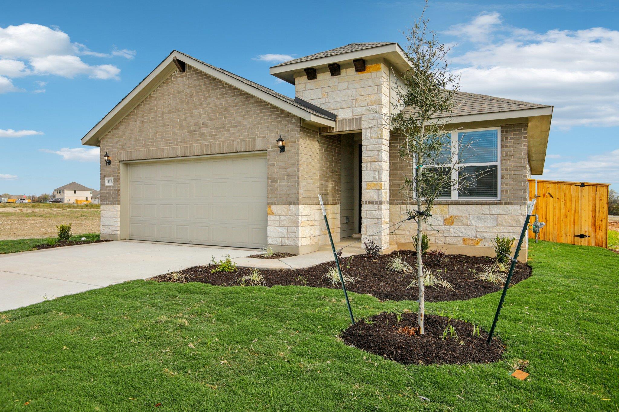 112 Jans Way, Georgetown, TX 78626