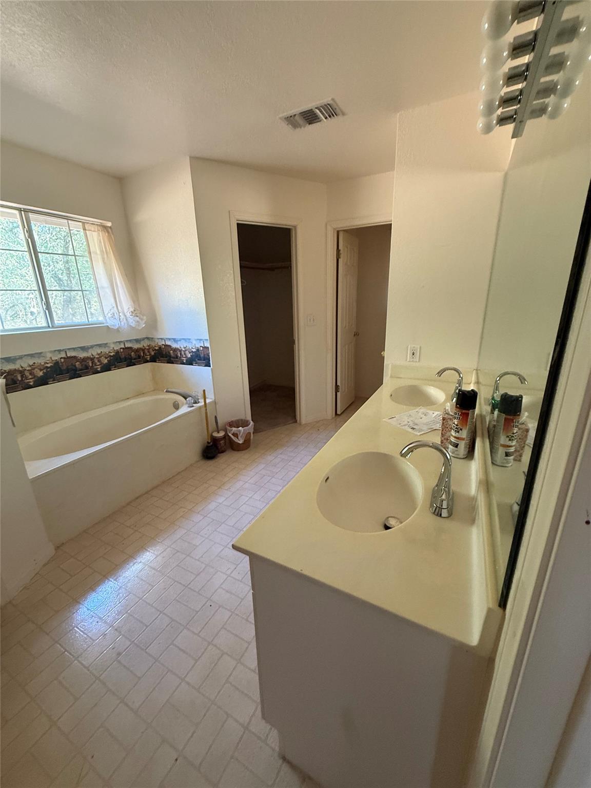 106 Retha Dr, Dripping Springs, TX 78620