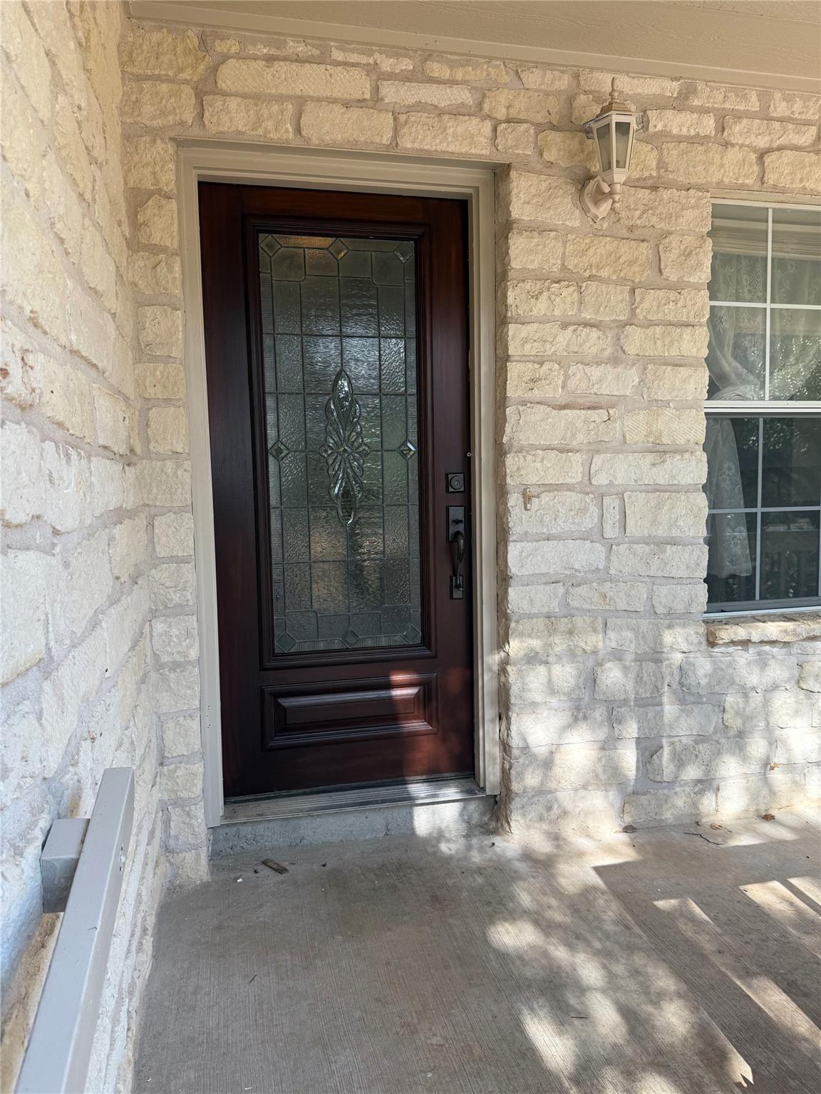 106 Retha Dr, Dripping Springs, TX 78620