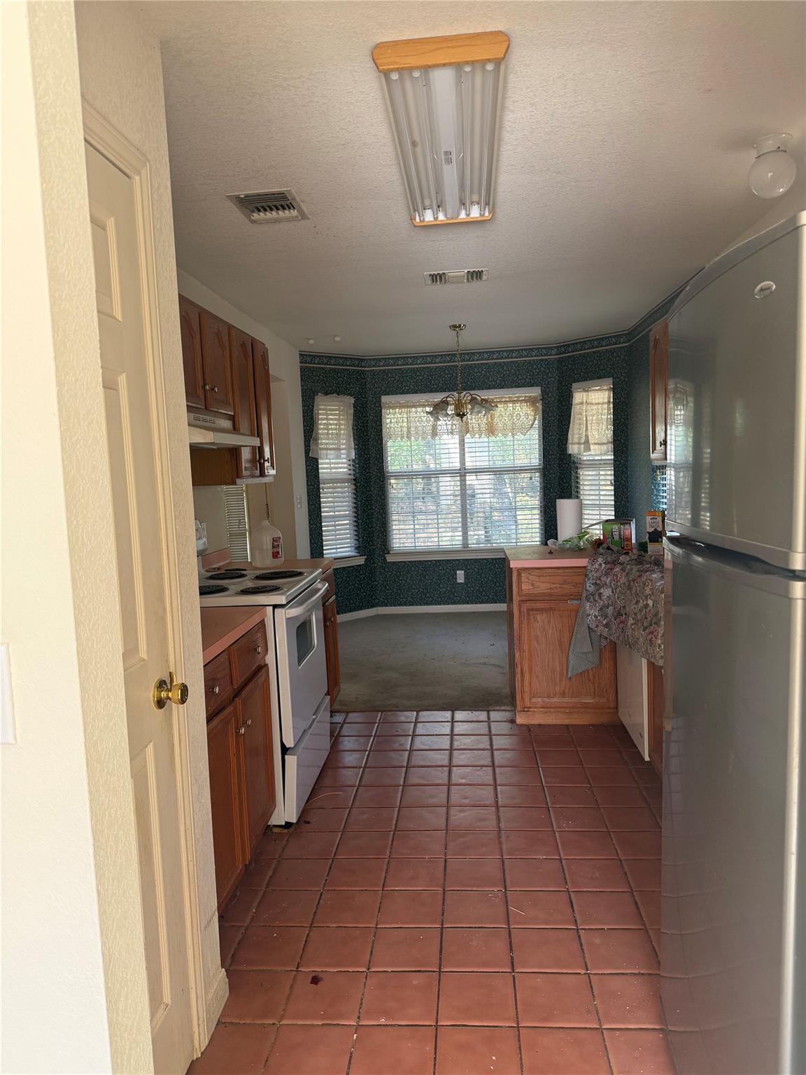 106 Retha Dr, Dripping Springs, TX 78620