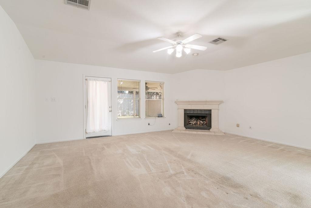 7914 Luling Ln, Austin, TX 78729