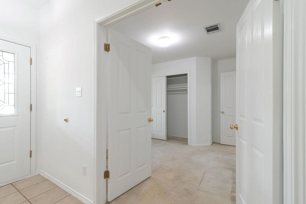 7914 Luling Ln, Austin, TX 78729