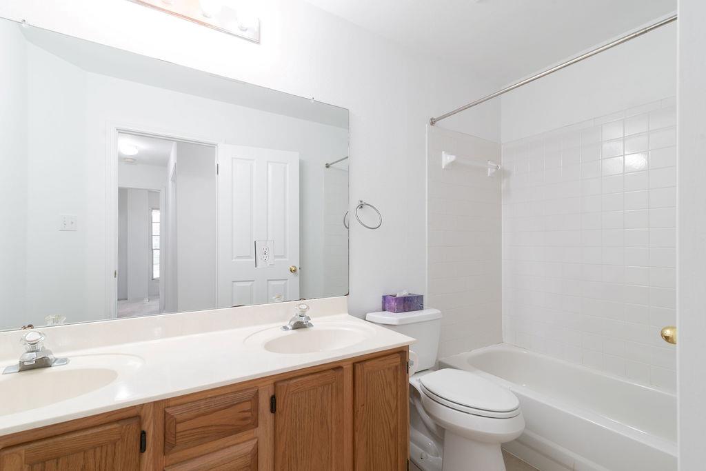 7914 Luling Ln, Austin, TX 78729