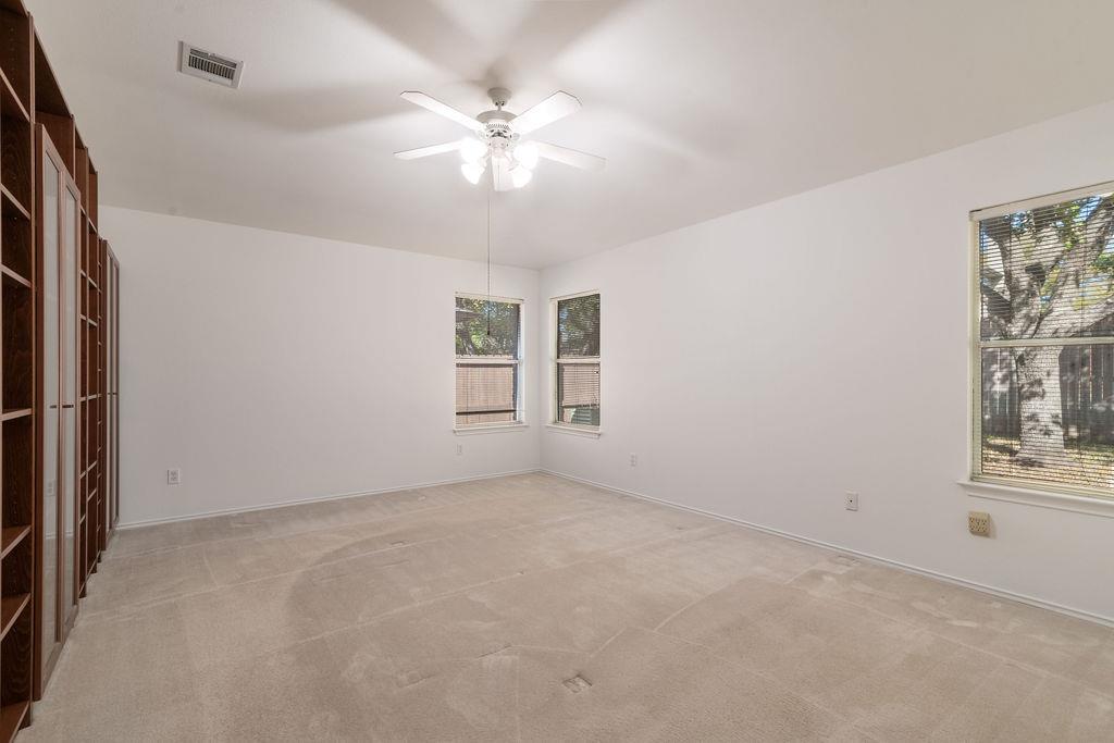 7914 Luling Ln, Austin, TX 78729