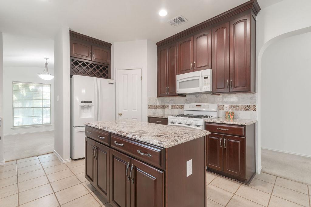 7914 Luling Ln, Austin, TX 78729