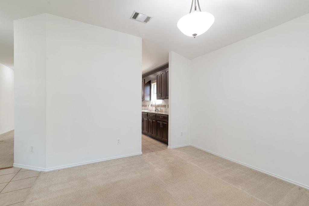 7914 Luling Ln, Austin, TX 78729