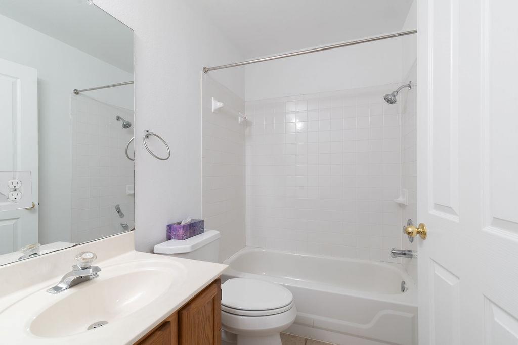 7914 Luling Ln, Austin, TX 78729