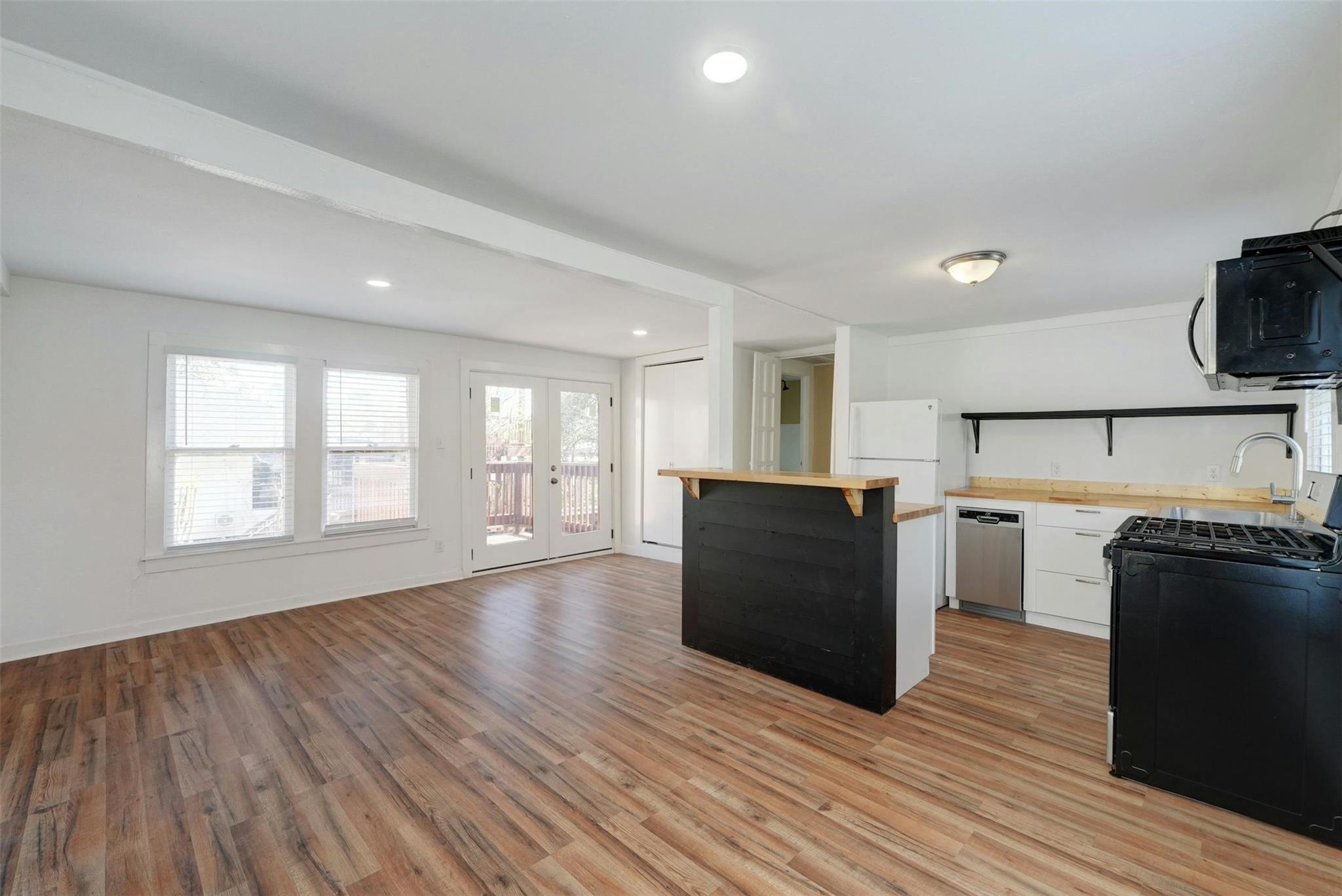 1401 Windsor Rd, Austin, TX 78703