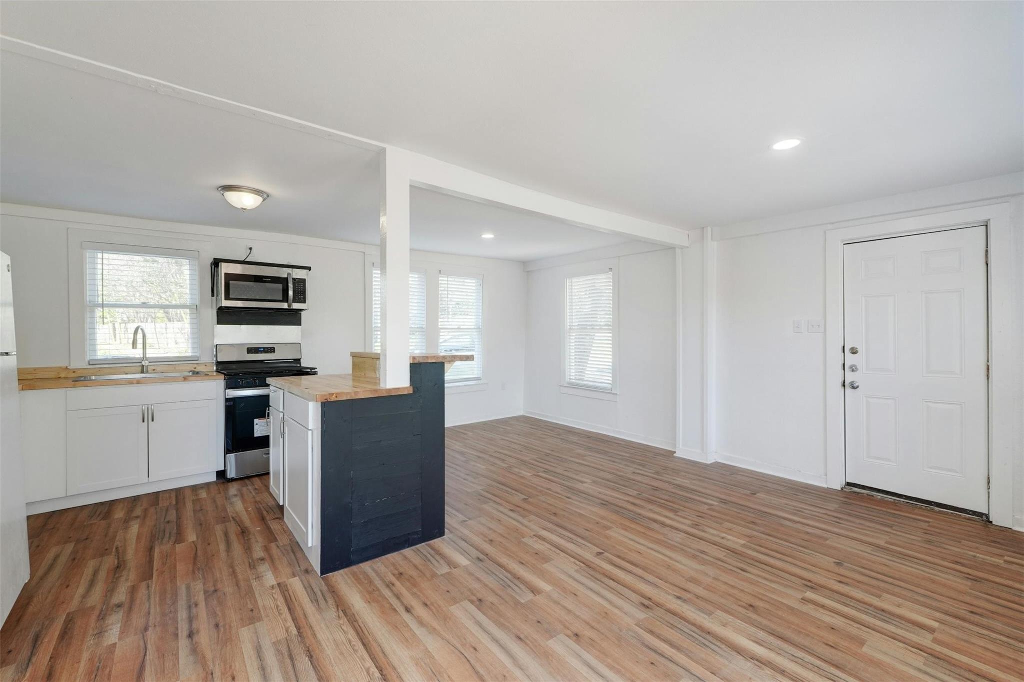 1401 Windsor Rd, Austin, TX 78703