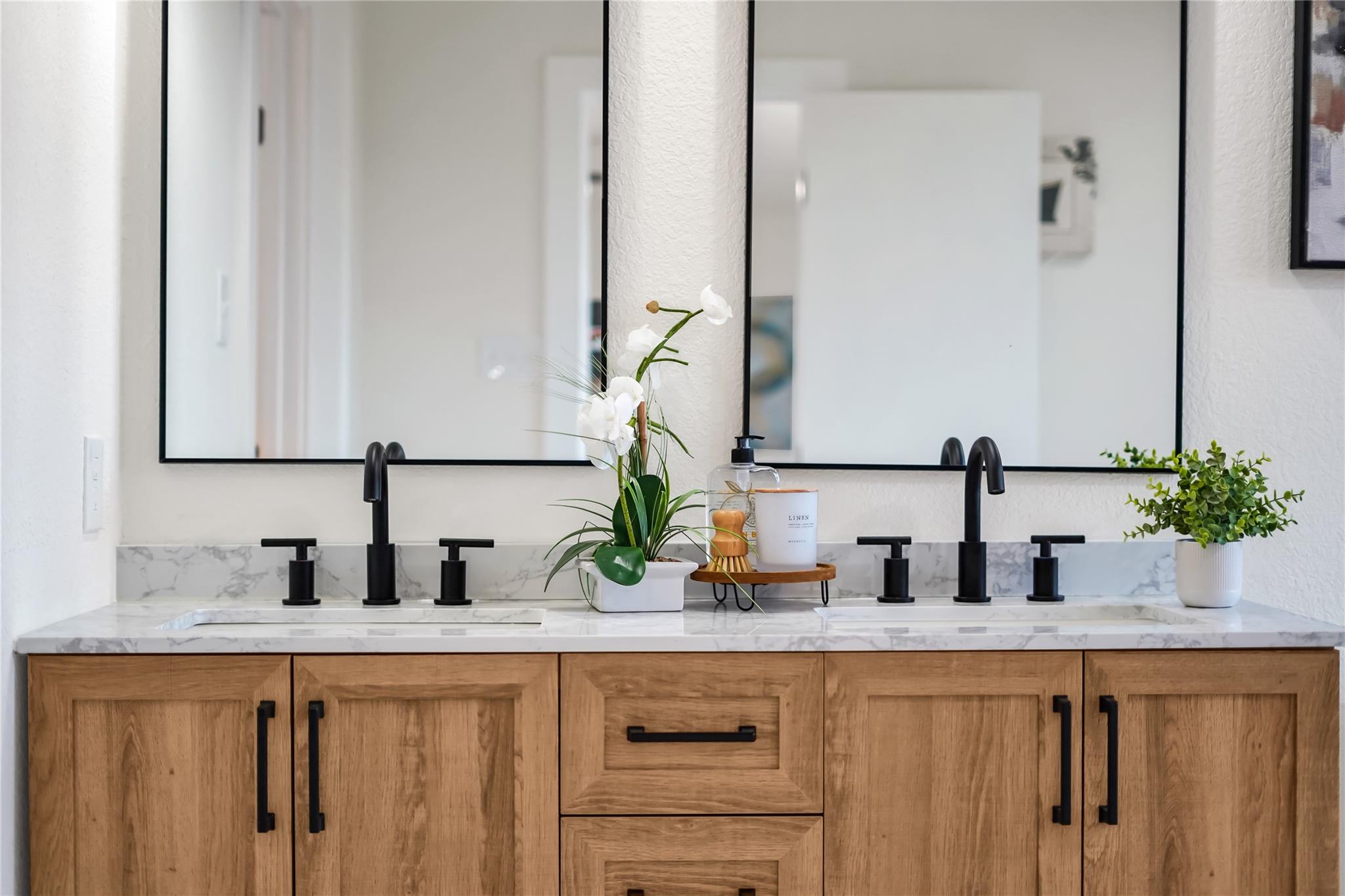 8921 Norwich Castle, Austin, TX 78747