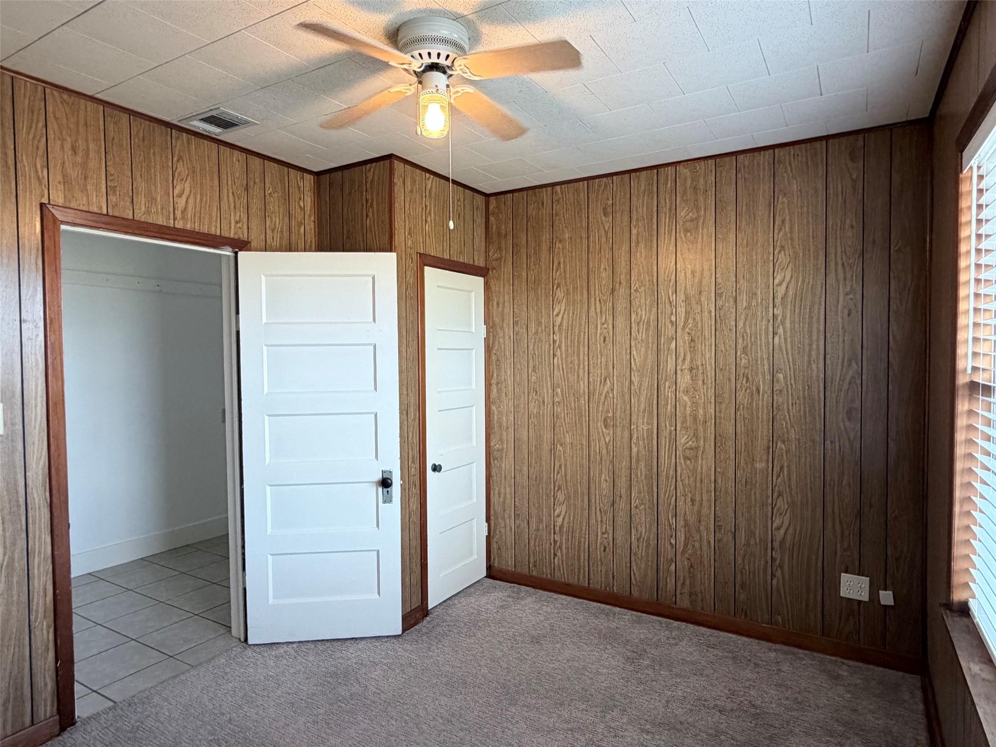 500 Greasy Bnd, Smithville, TX 78957