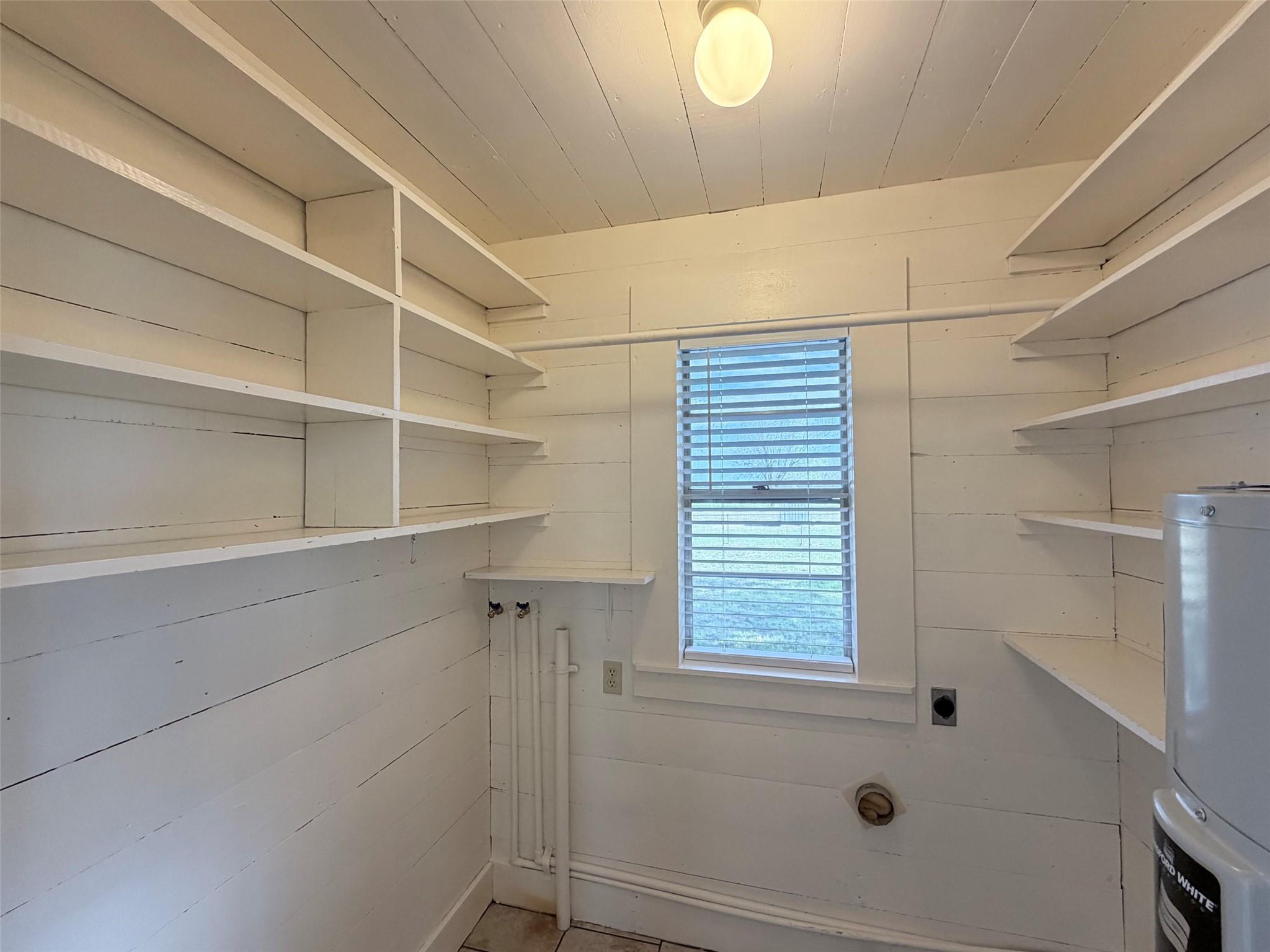 500 Greasy Bnd, Smithville, TX 78957