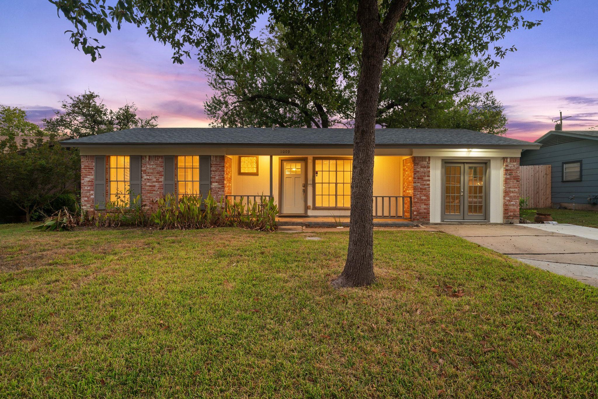 1009 Alden Dr, Austin, TX 78758