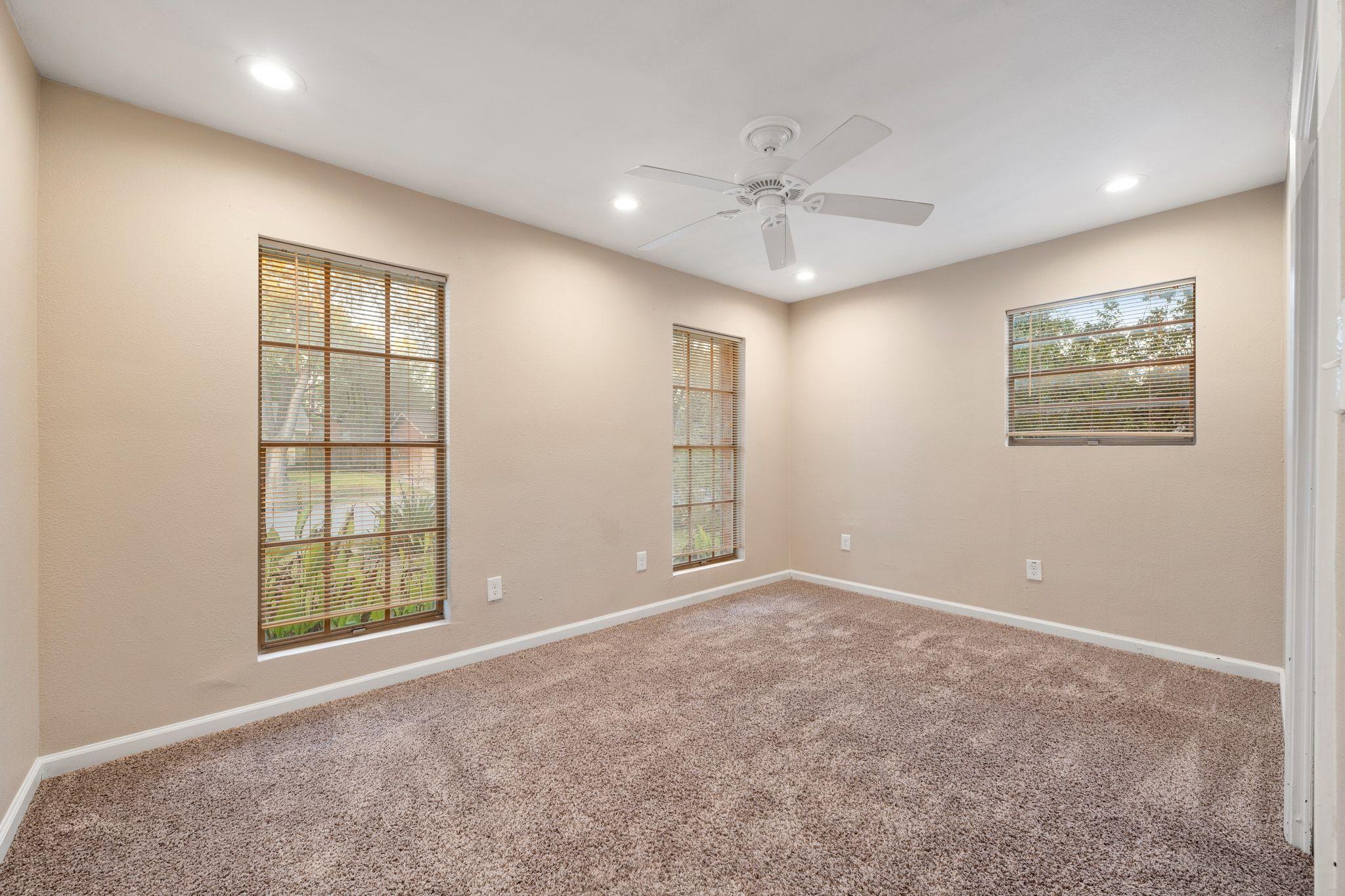 1009 Alden Dr, Austin, TX 78758