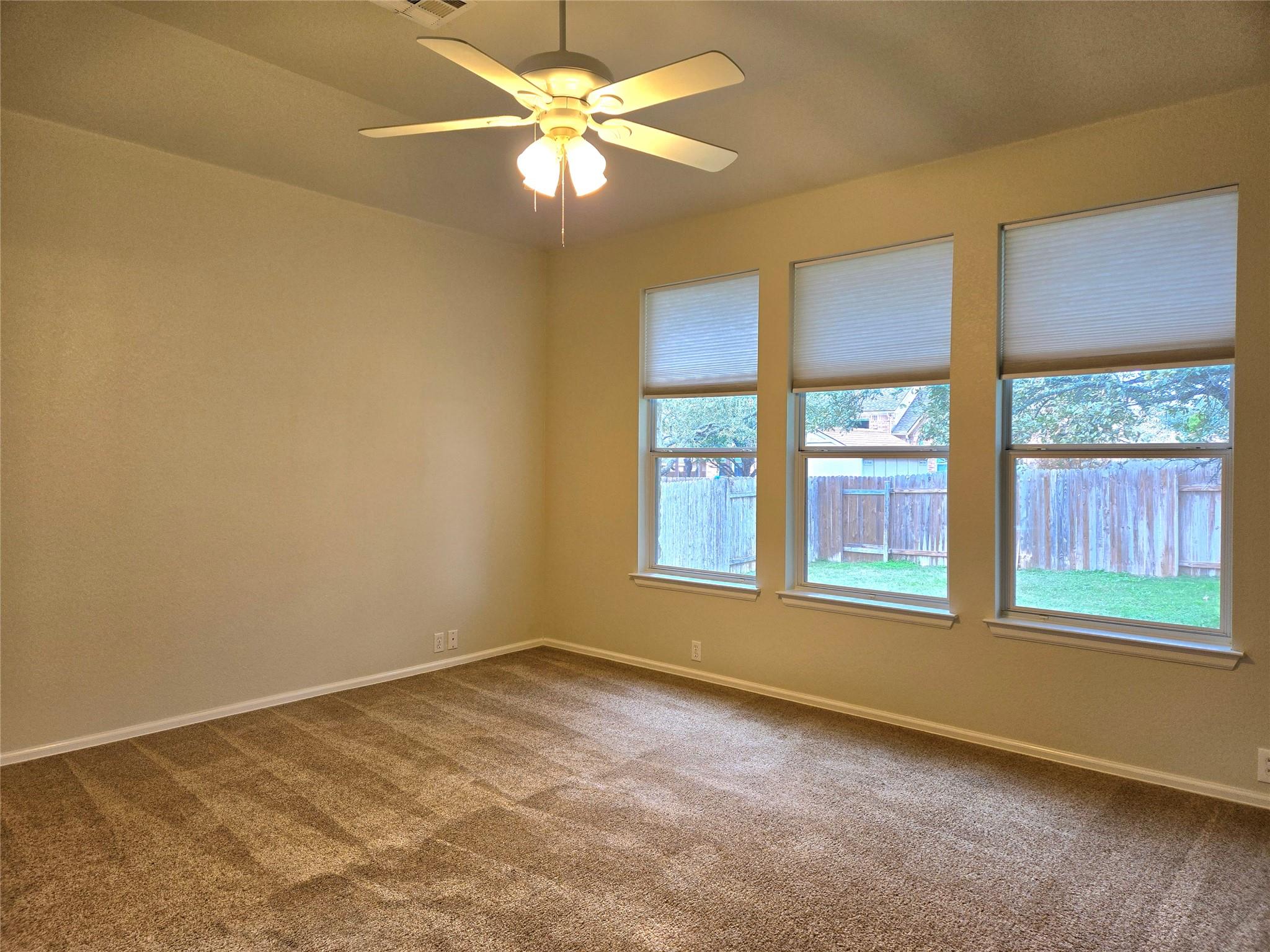 143 Wild Turkey Cv, Austin, TX 78737