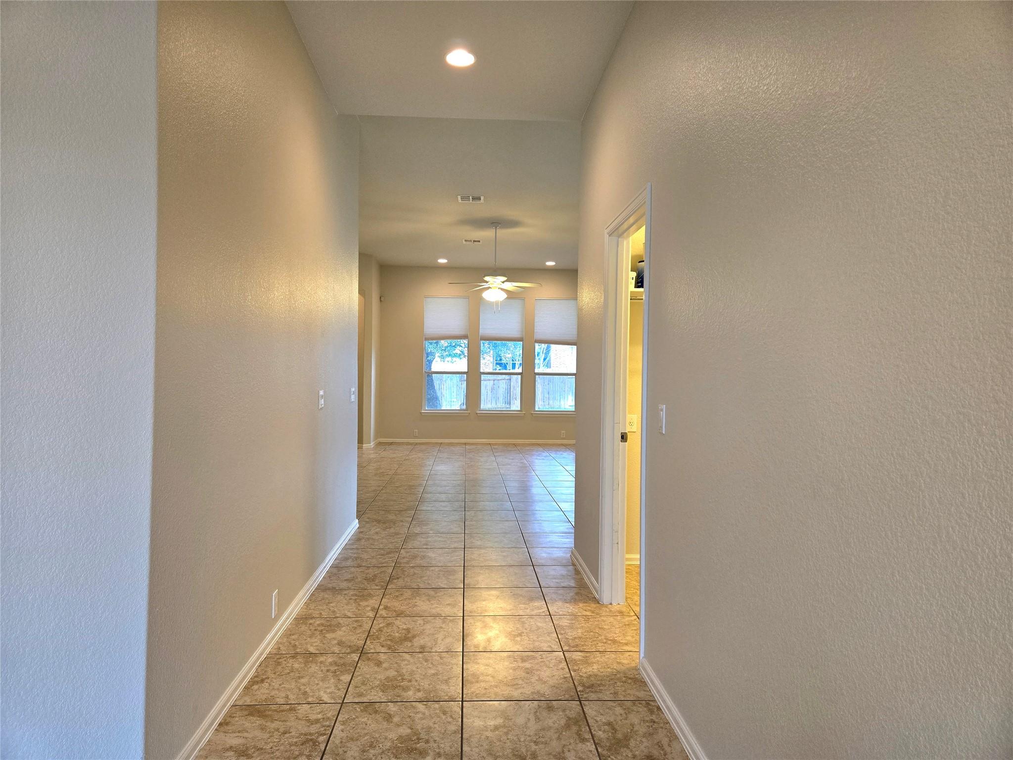 143 Wild Turkey Cv, Austin, TX 78737