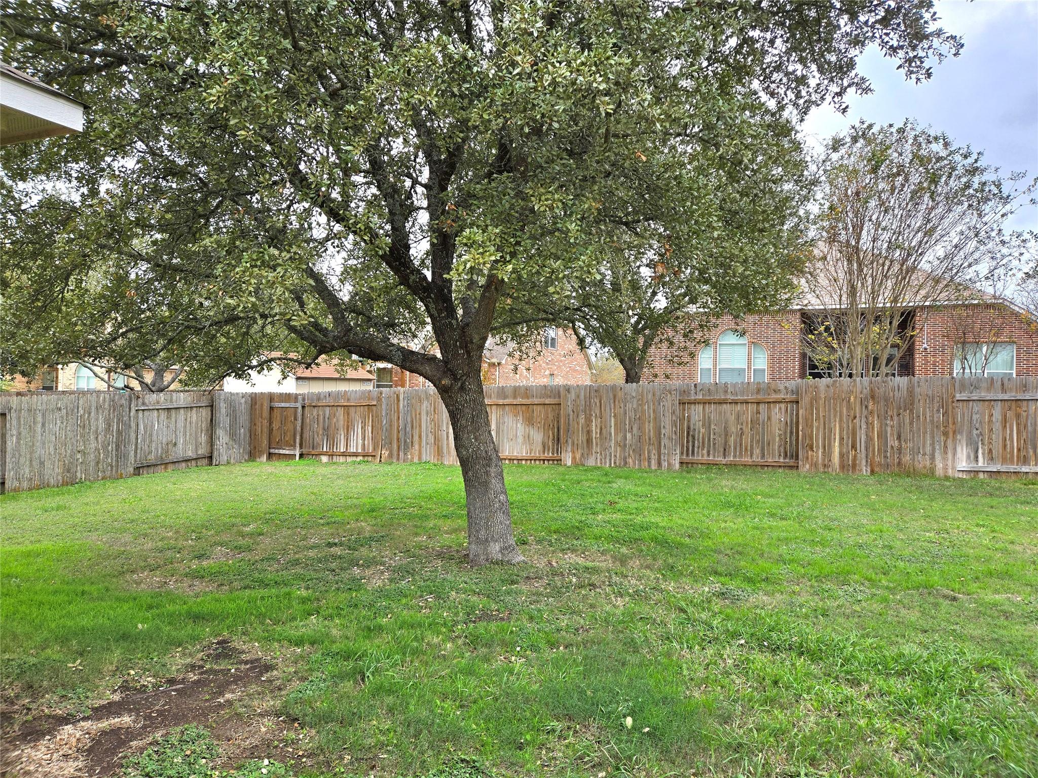 143 Wild Turkey Cv, Austin, TX 78737