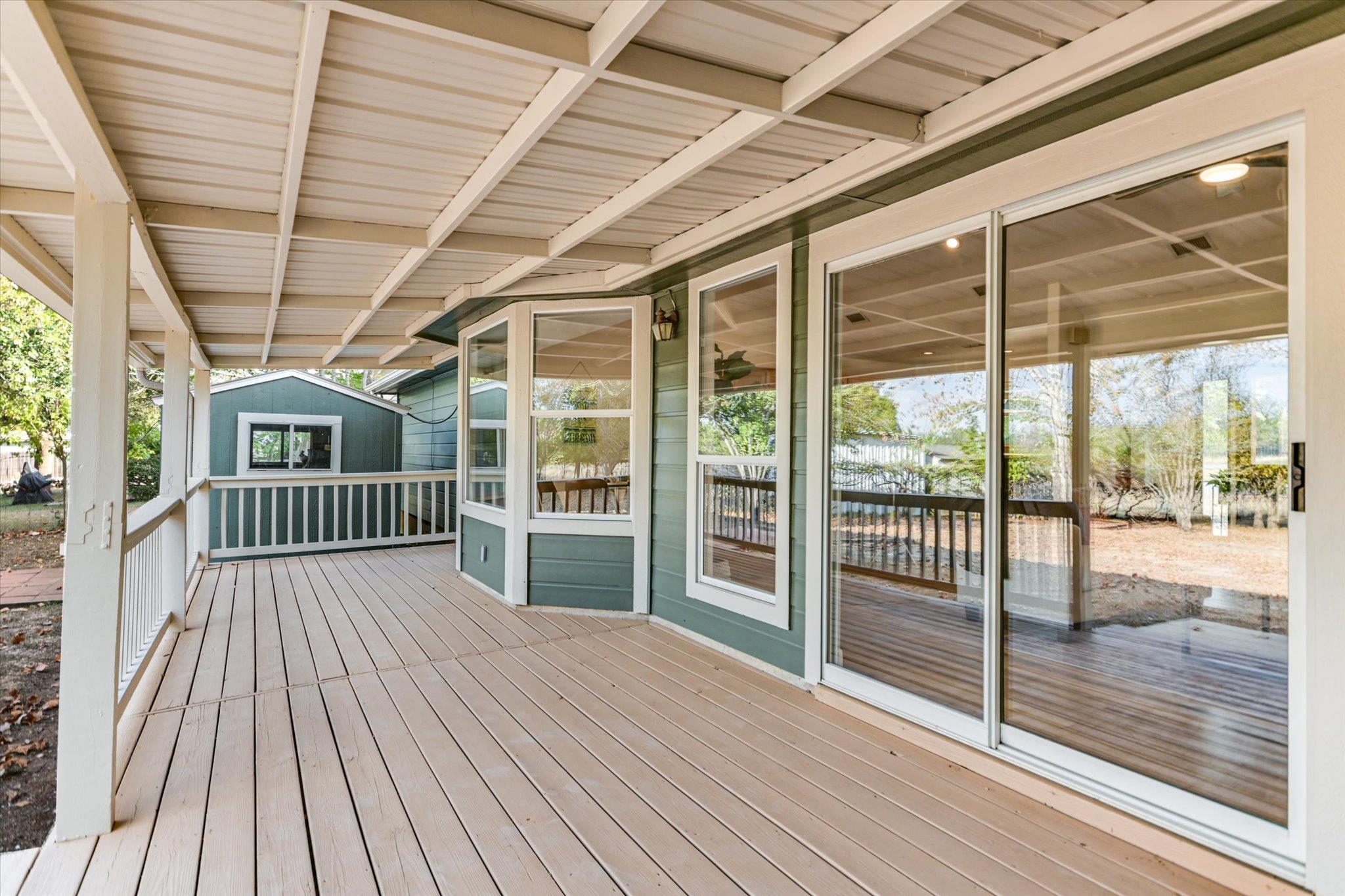 302 Valley Dr, Wimberley, TX 78676